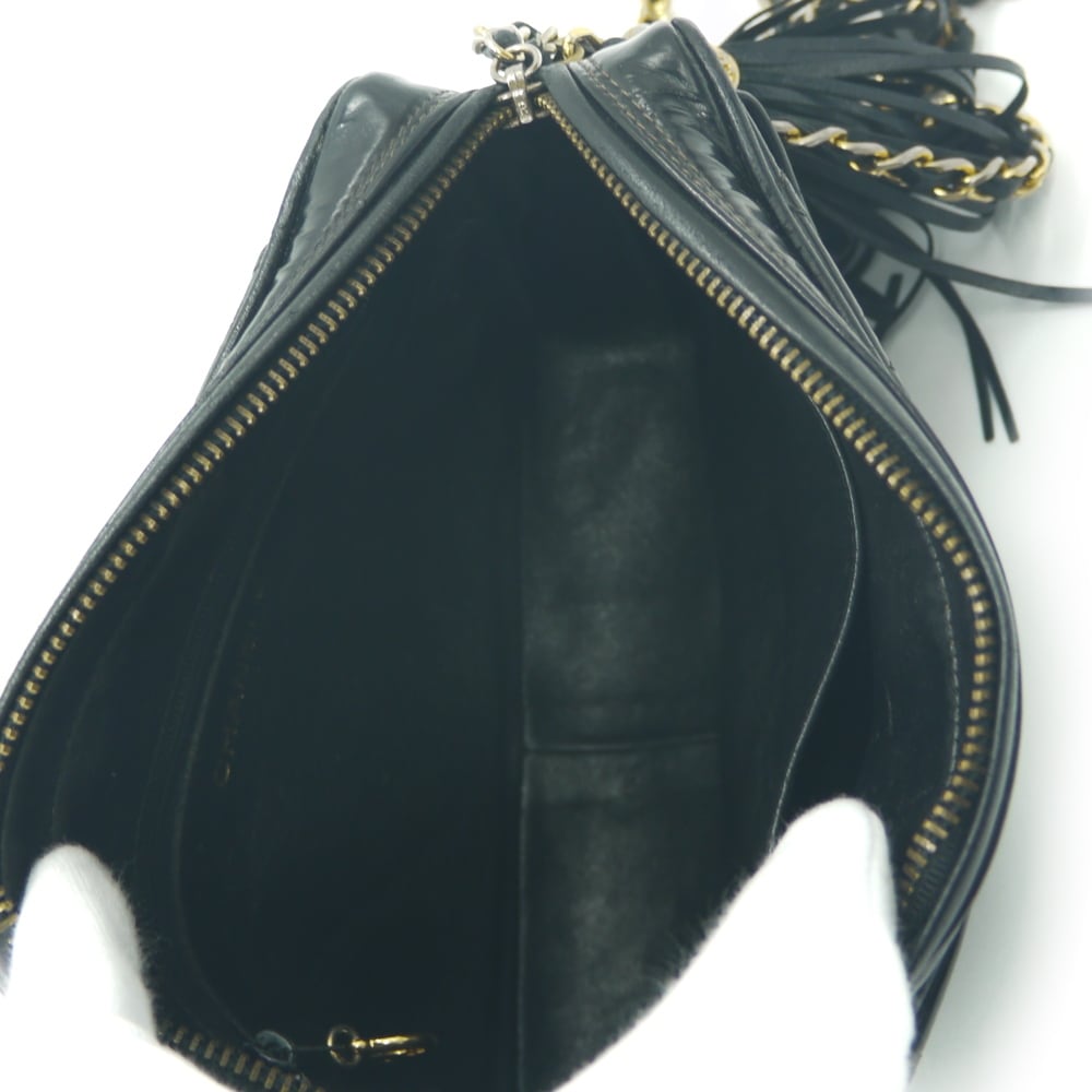 CHANEL シャネル マトラッセ エナメル チェーンショルダーバッグ