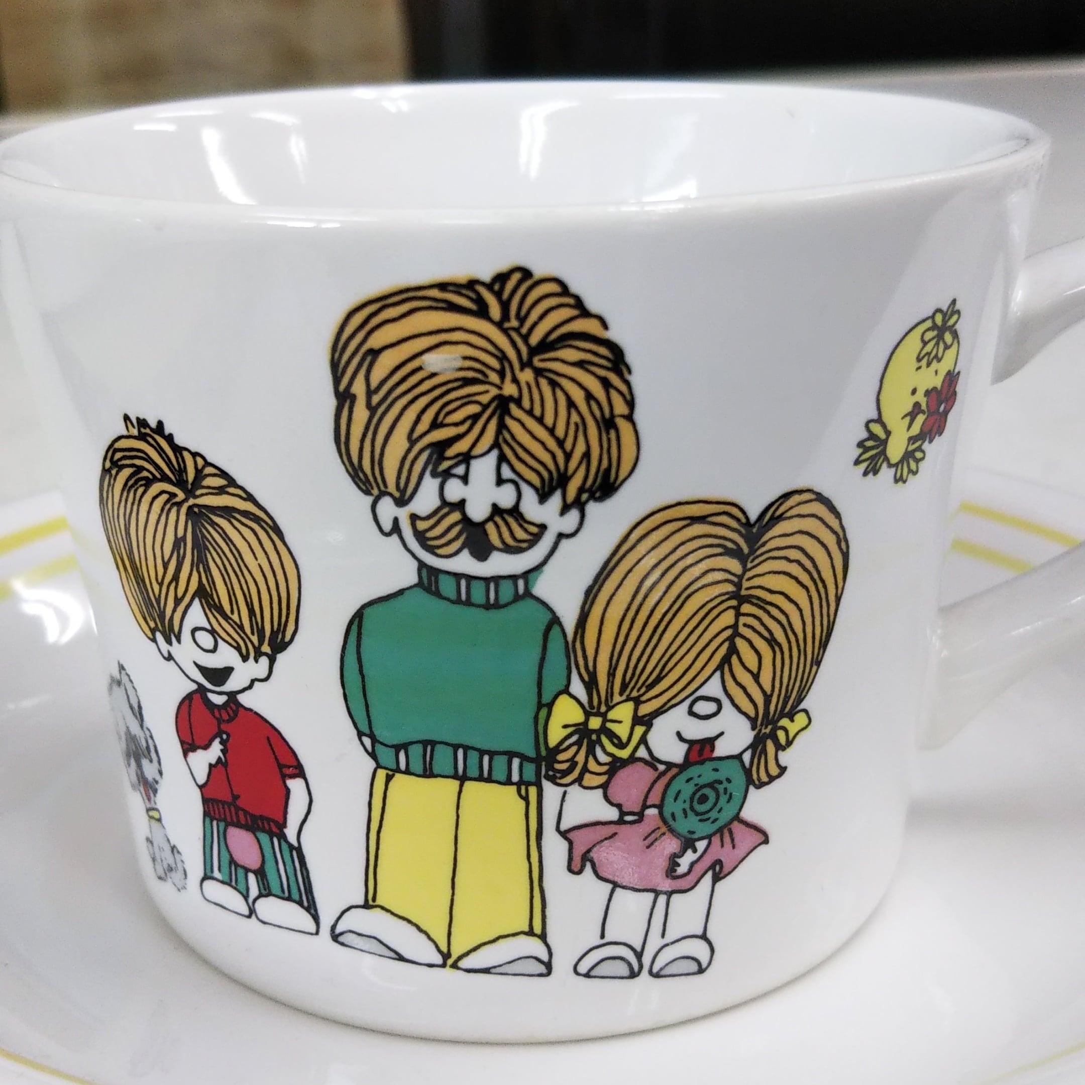 昭和レトロなカップ&ソーサー | 陶器のむらやま