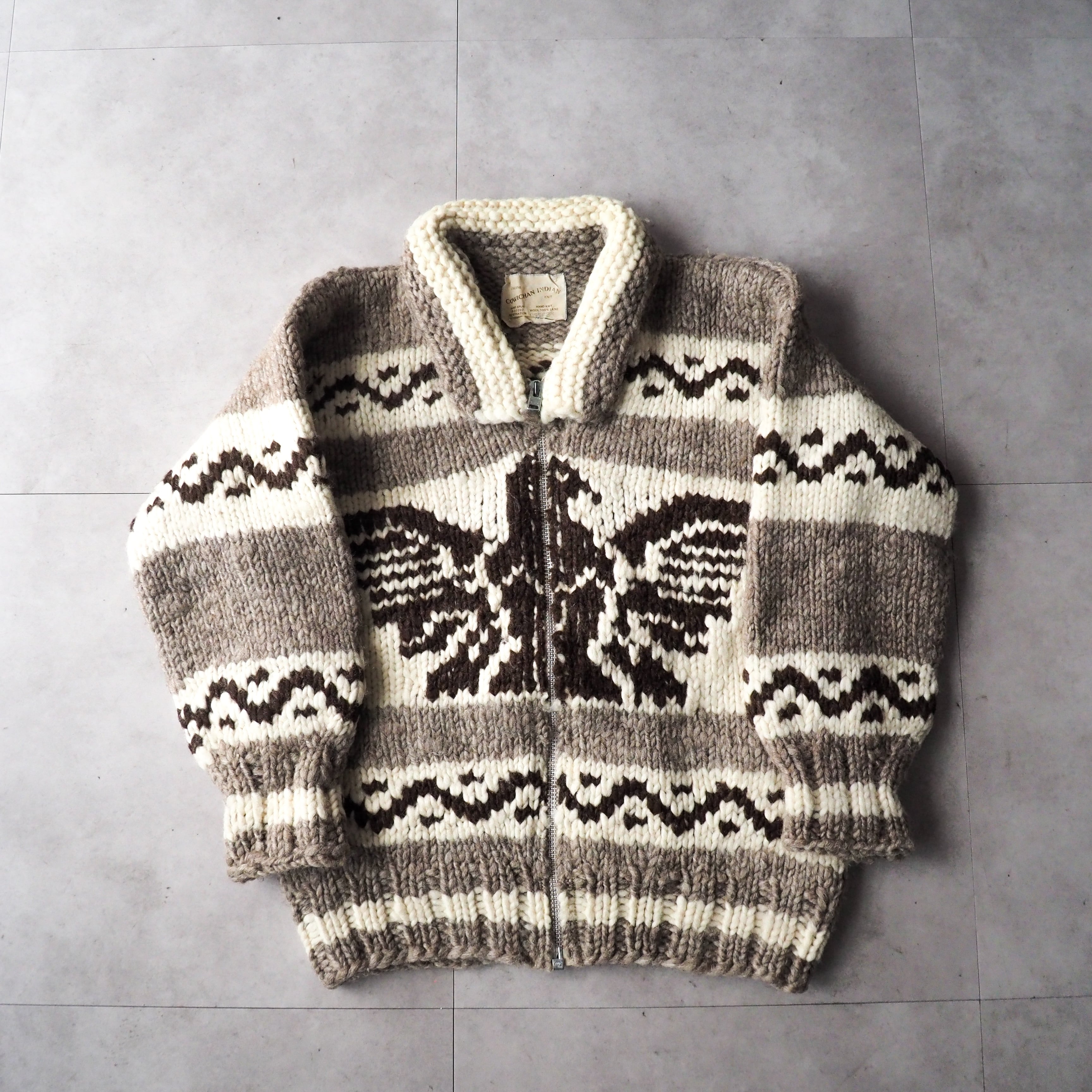 90s “COWICHAN INDIAN” thunderbird pattern cowichan knit sweater 90