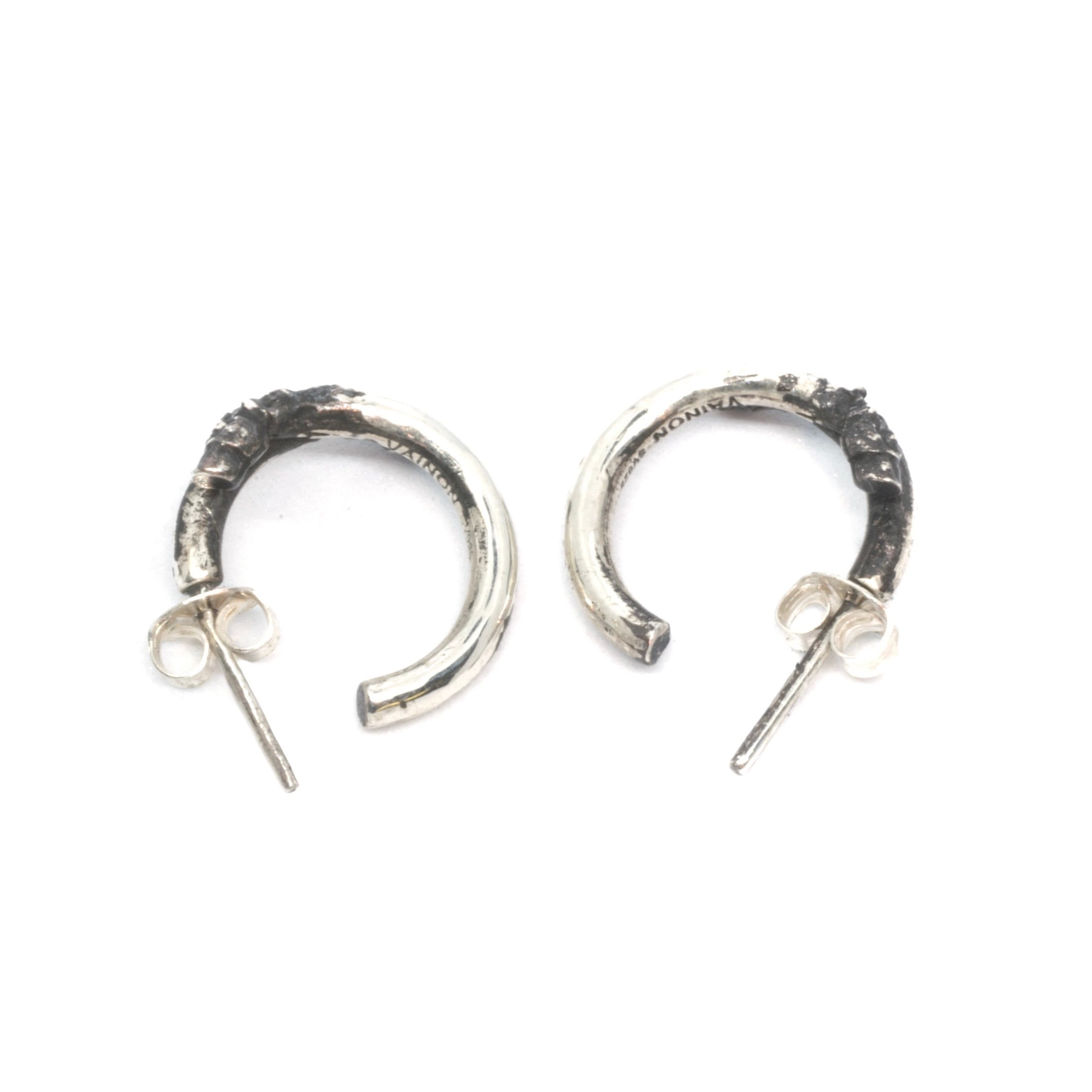 Destroyed Half Hoop Pierce（両耳用） | VAINON