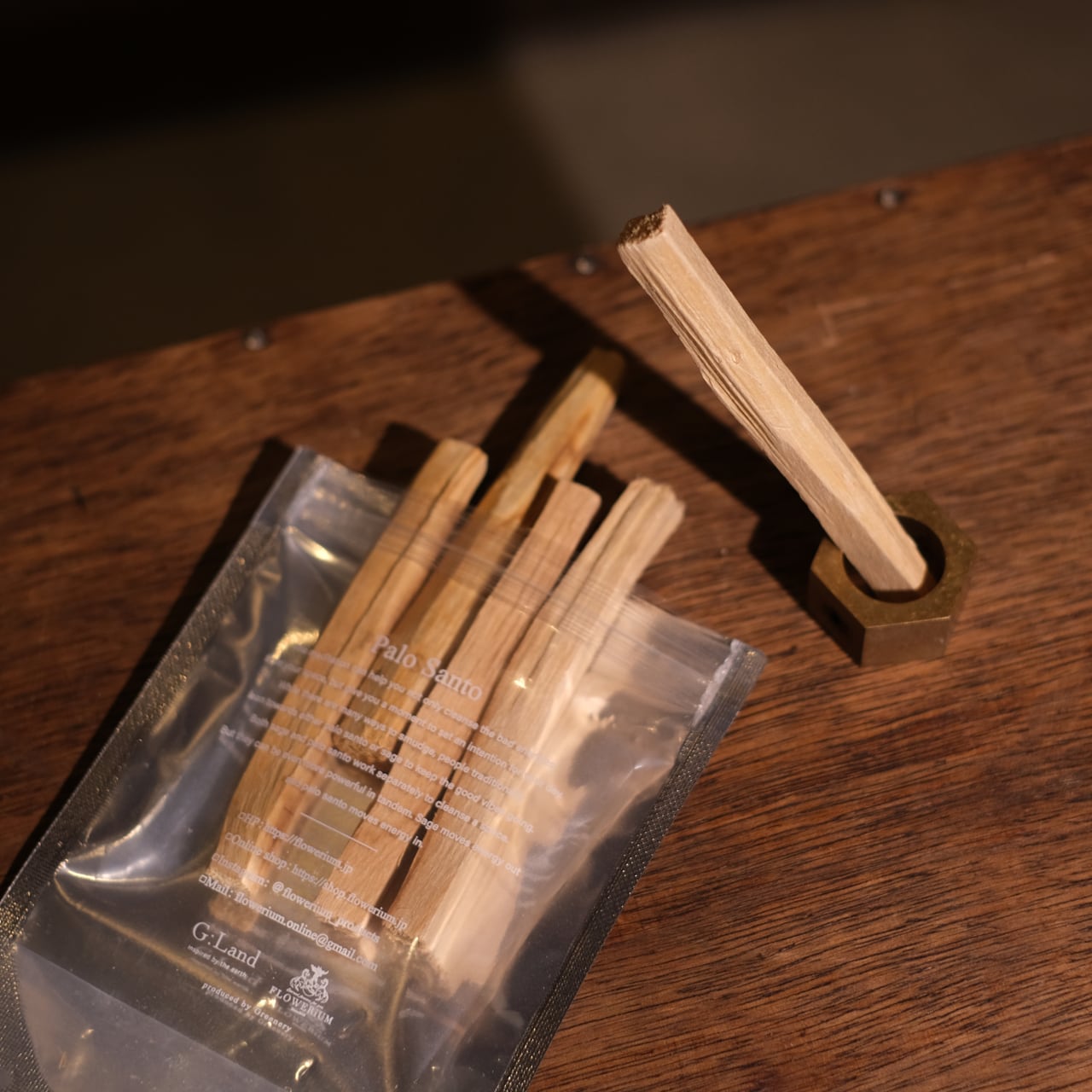 エクアドル産 パロサント》Positive Energy Palo Santo Sticks