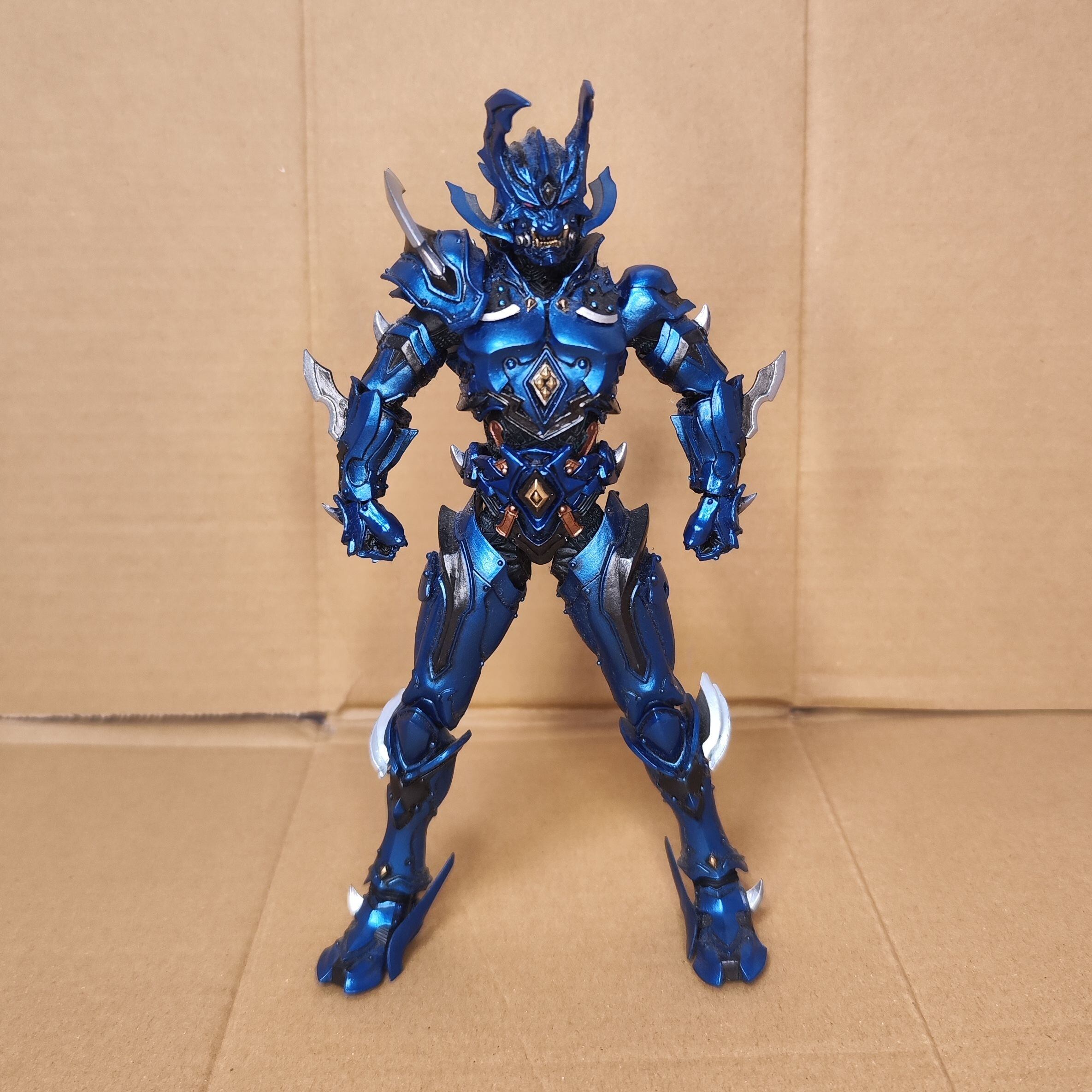 ジャンク】牙狼 GARO 魔戒可動シリーズ 雷鳴騎士バロン | パペランポロプス