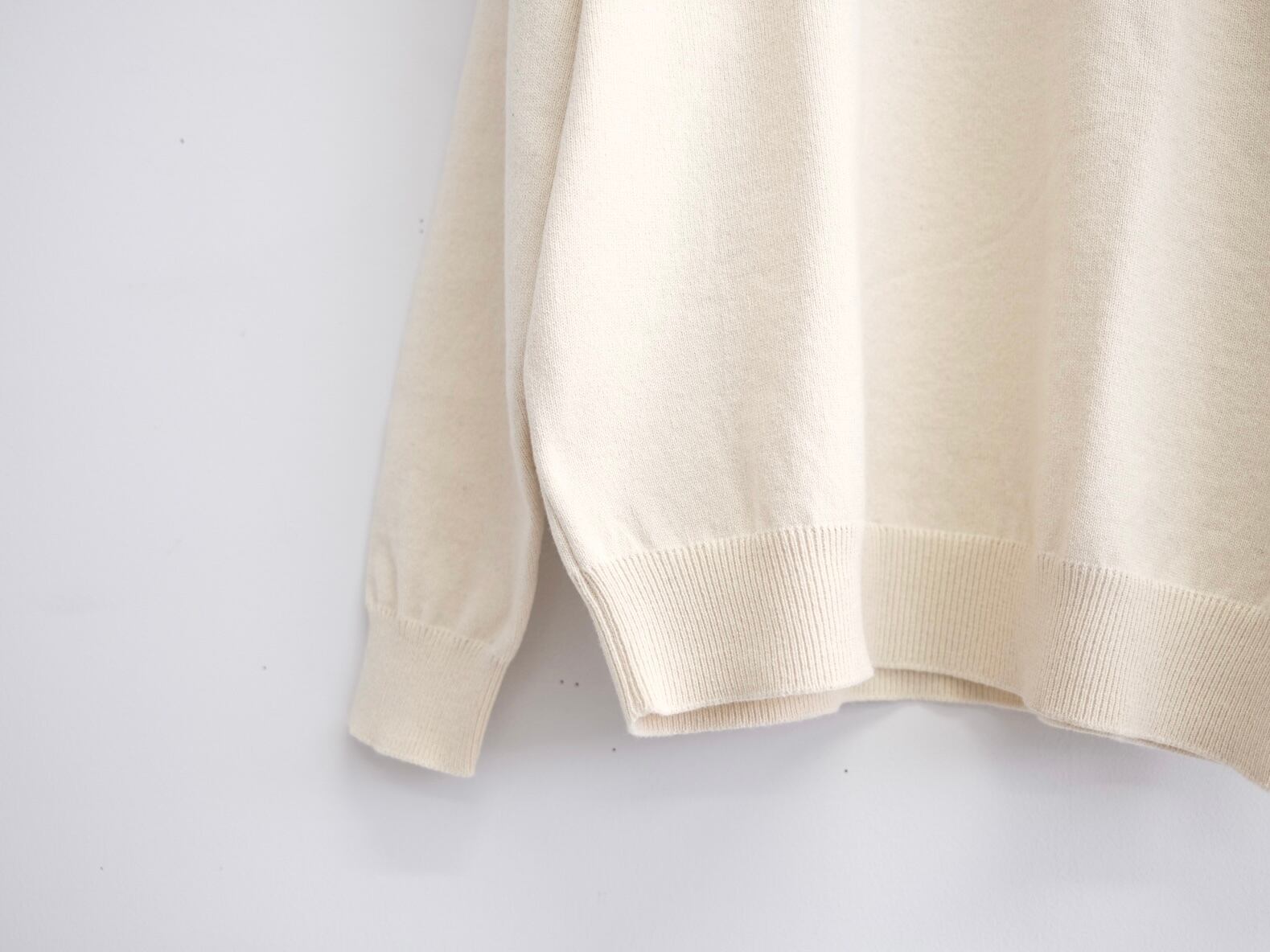 Yonetomi NEW BASIC”RIGID CASHMERE KNIT SWEATER RAW” | Lapel online