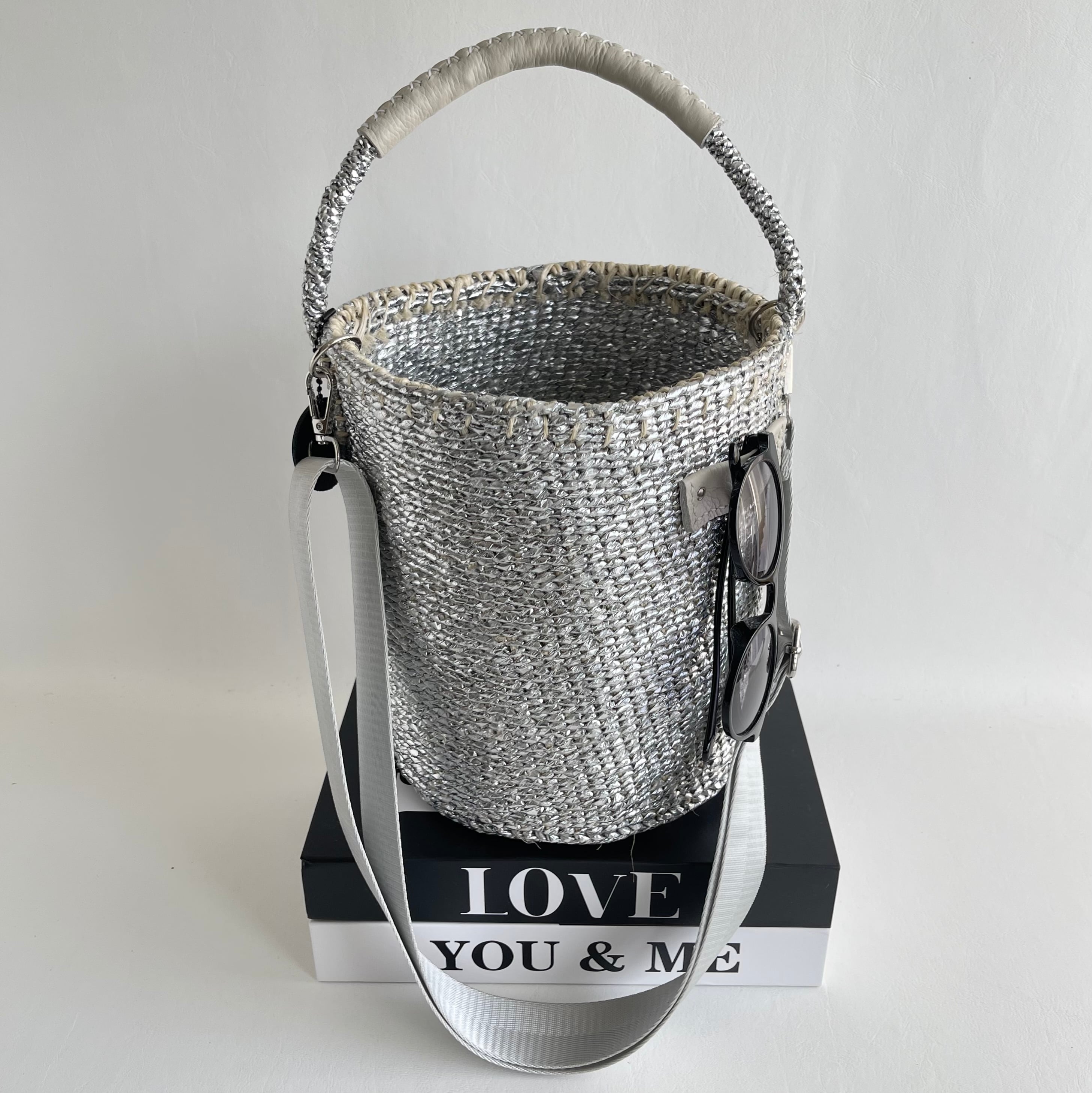 OVAL Shoulder Strap Kago-Bag / megane holder & charm / LIGHT GRAY