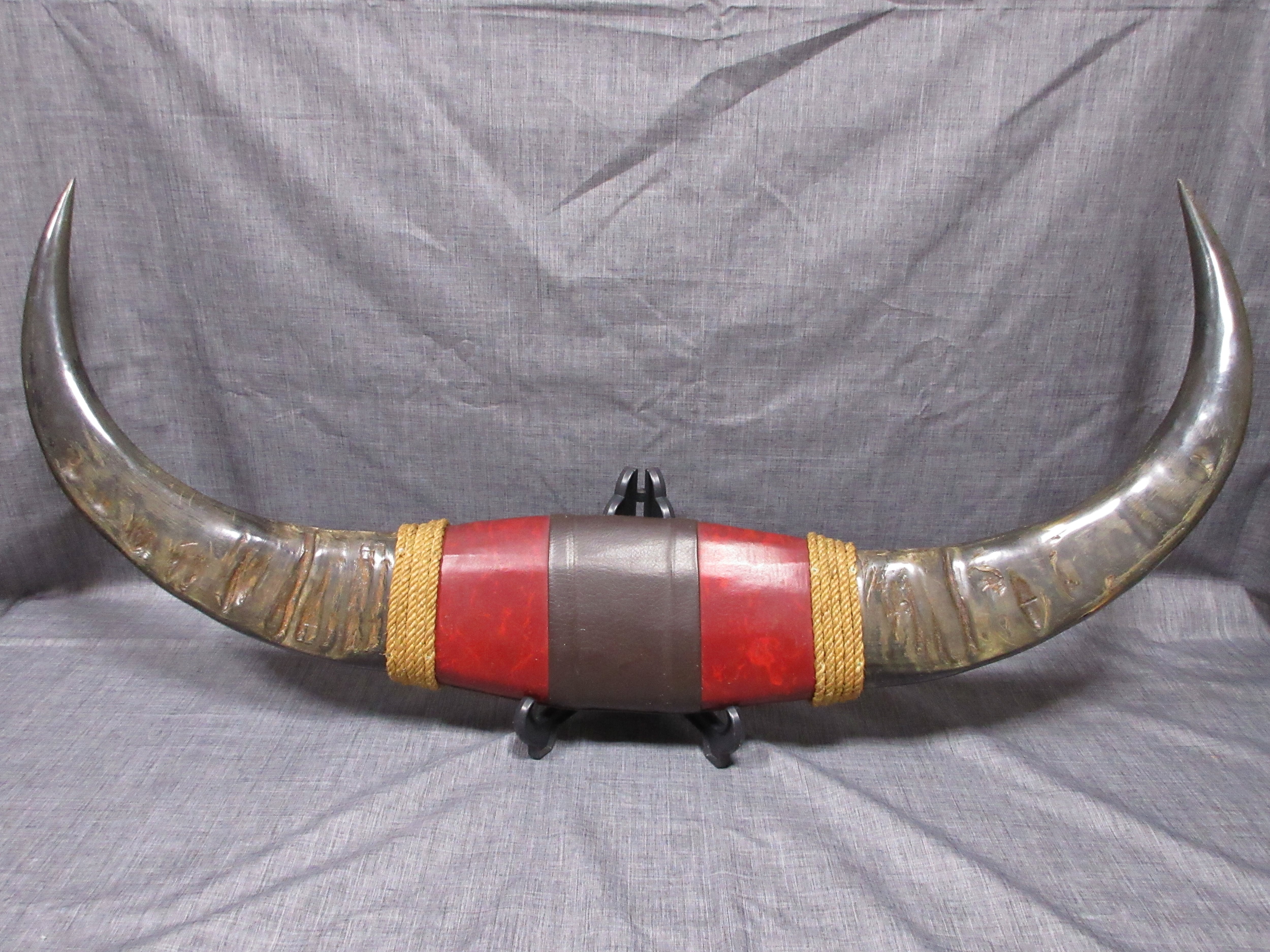 水牛の角 彫刻無し 民芸品 置物 (大) type-C | ギャラリー寿