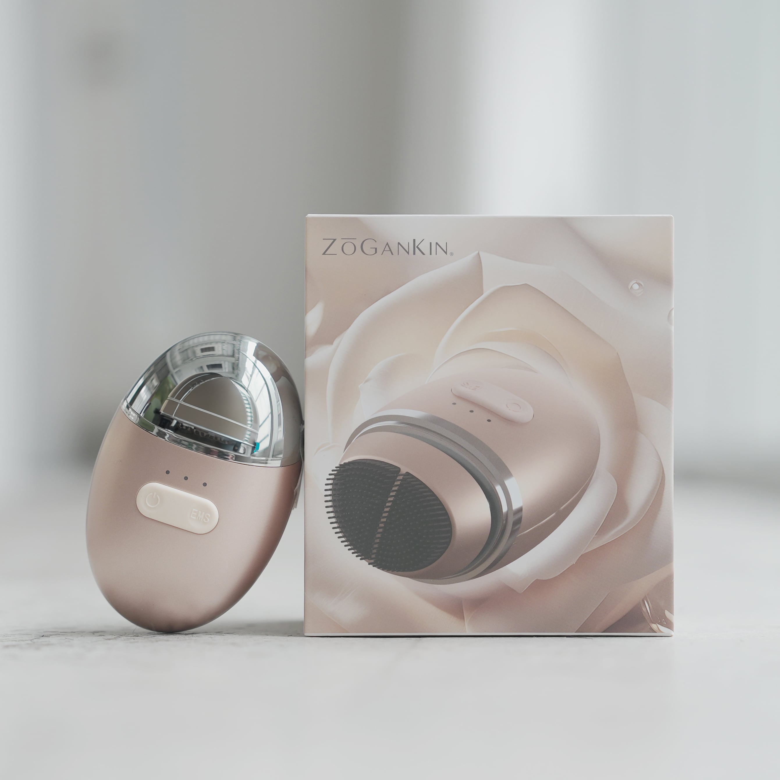 【新品未使用】ZOGANKIN オーヴォ 美顔器 ゾーガンキンオーヴォ<顔用> | NOTginza