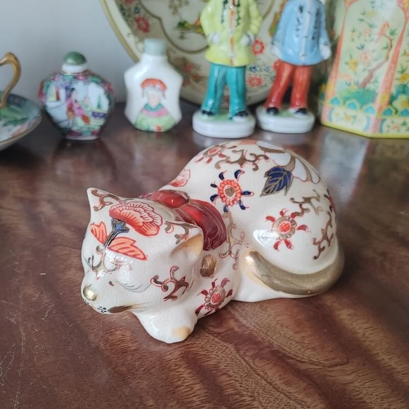 Andrea by Sadek 伊万里焼 眠り猫 置物 フィギュリン メイドイン