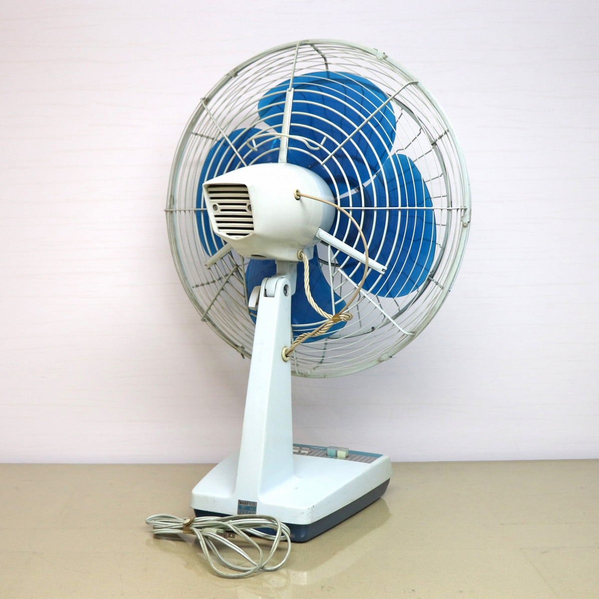 TOSHIBA・東芝・レトロ扇風機・昭和レトロ家電・ロータリーベース・SG
