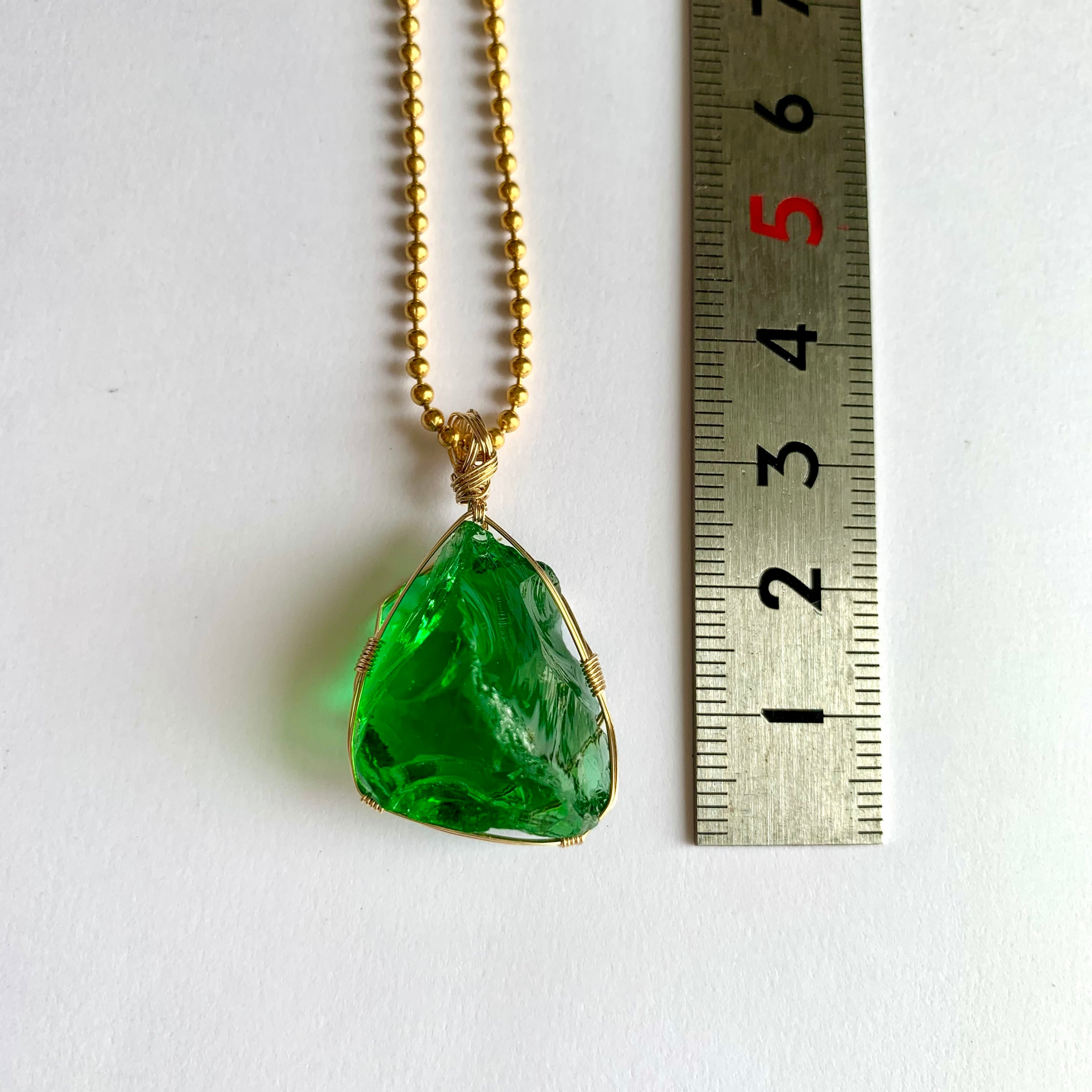 アンダラクリスタル原石（グリーン）ペンダントトップ | 天然石