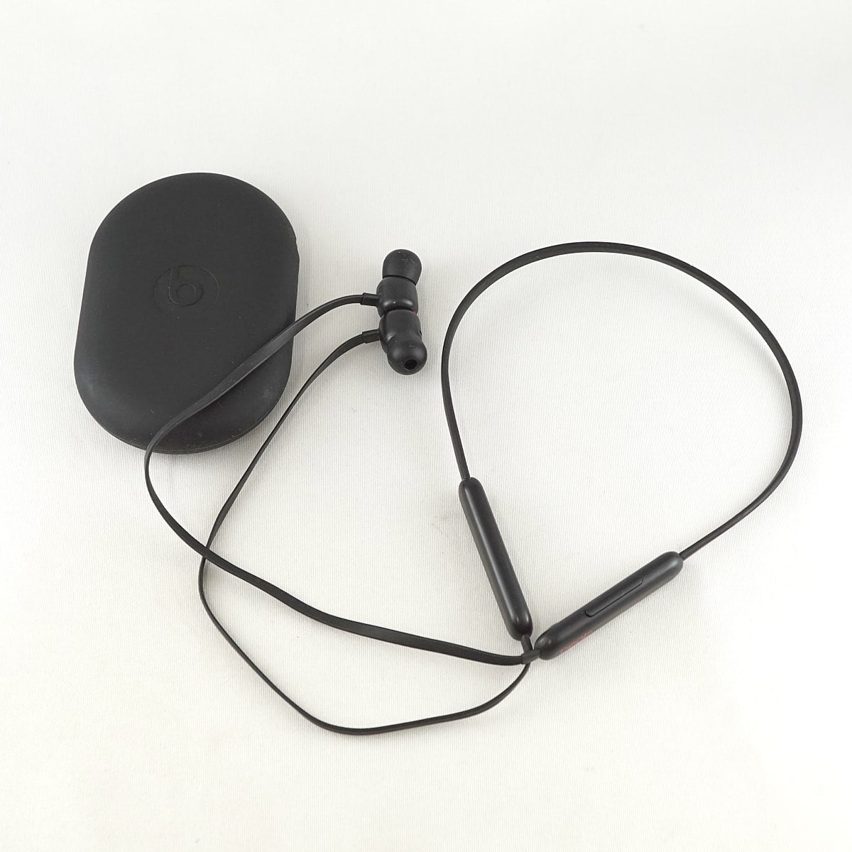 Powerbeats fit ワイヤレスイヤホンのみ(充電ケースなし)