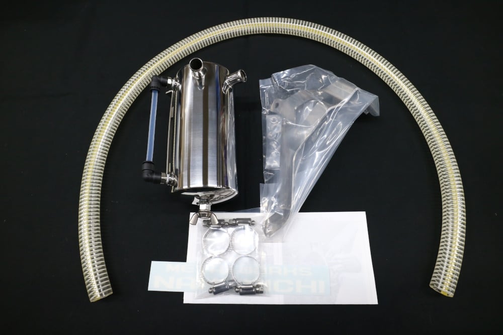 ジムニー JB64 オイルキャッチタンク 社外エアクリ用 | メタルワークス