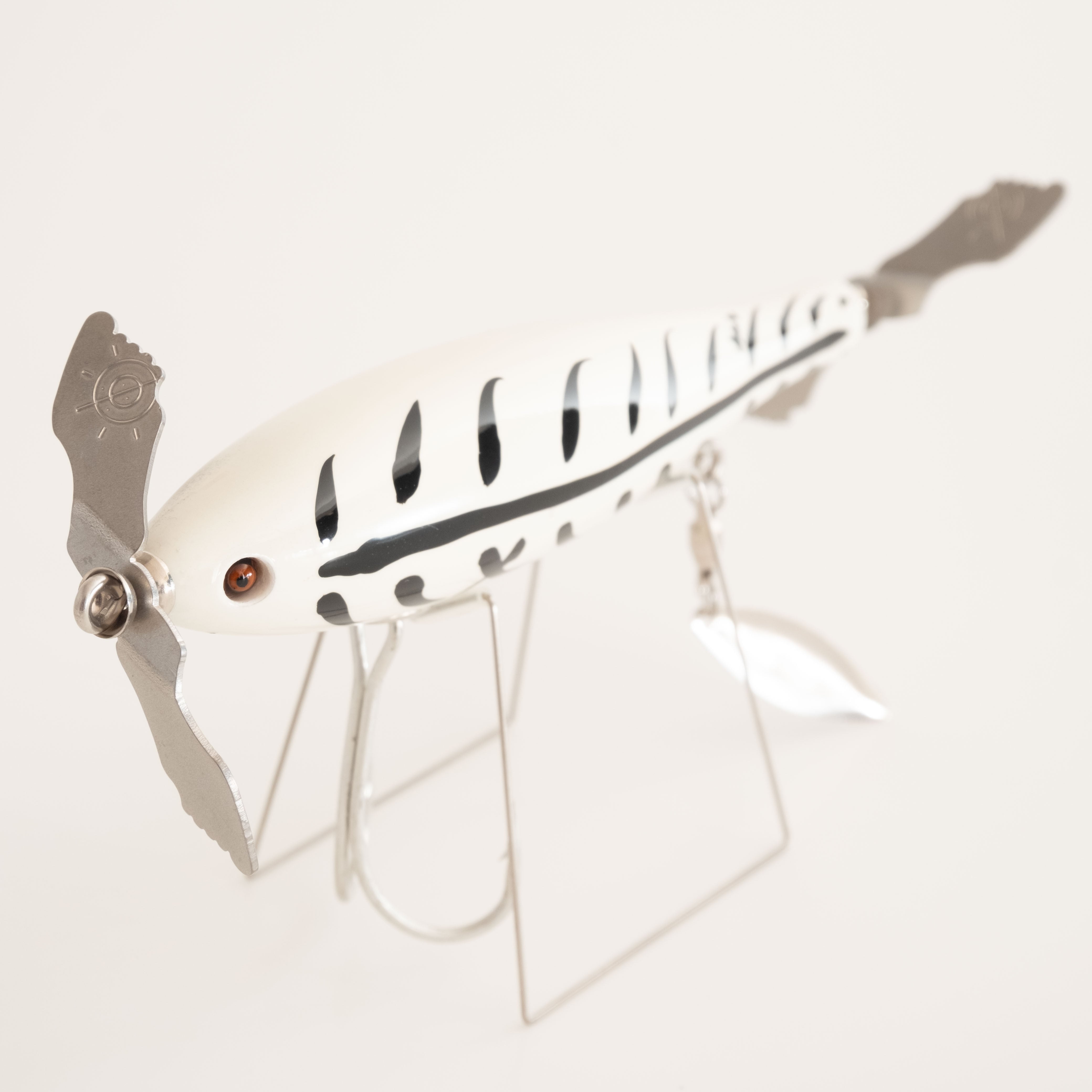 痴虫（ チムシ）海馬オリジナルWSルアー 白ホネスポット Soak up the