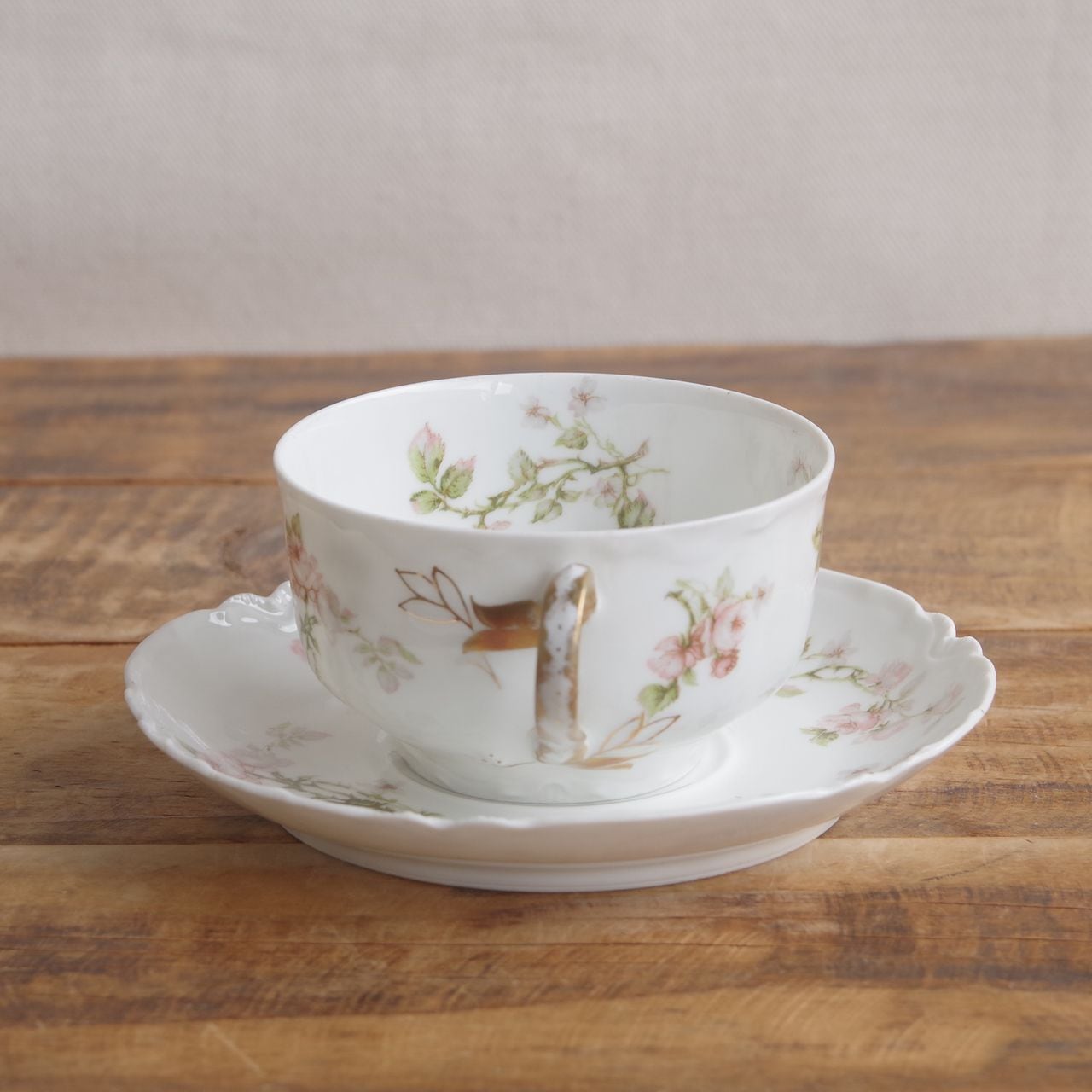 リモージュ アビランド フロンテナック 薔薇 花柄 ティーカップ