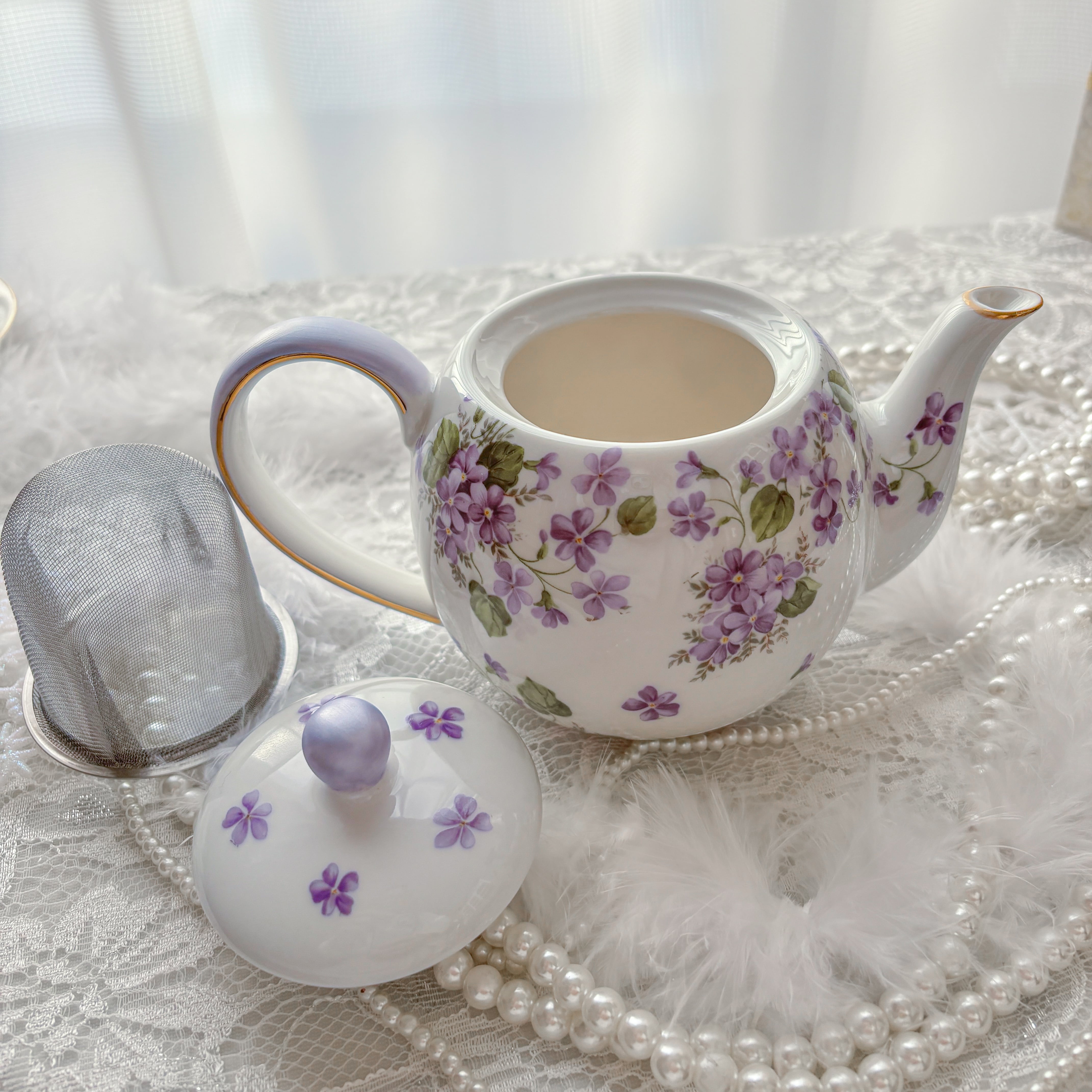 ヴァイオレットティーセット〜花菫の園〜 | Blanche Neige