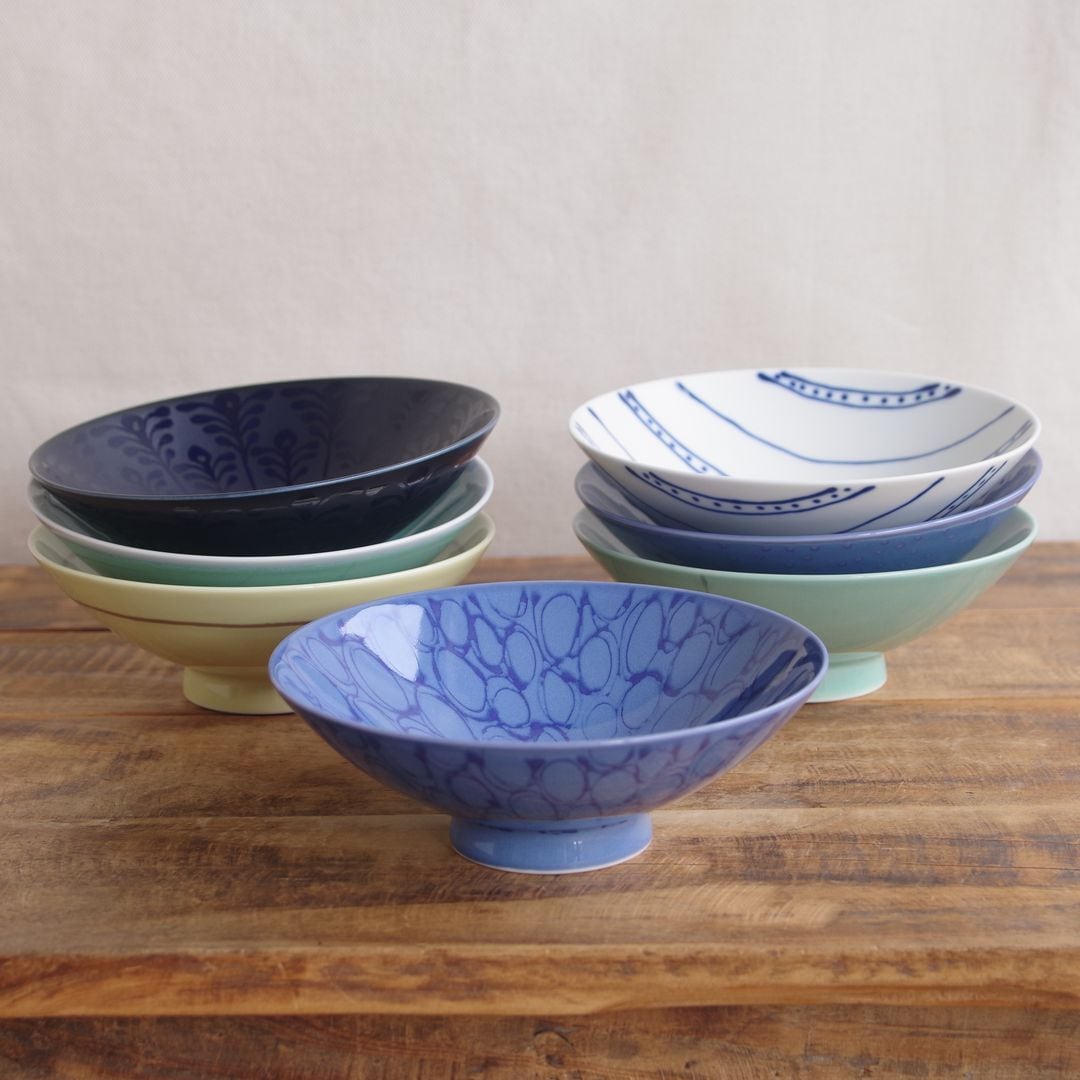 新品】 白山陶器（波佐見焼） 平茶碗 飯碗 F-9 青 水玉模様 ドット柄