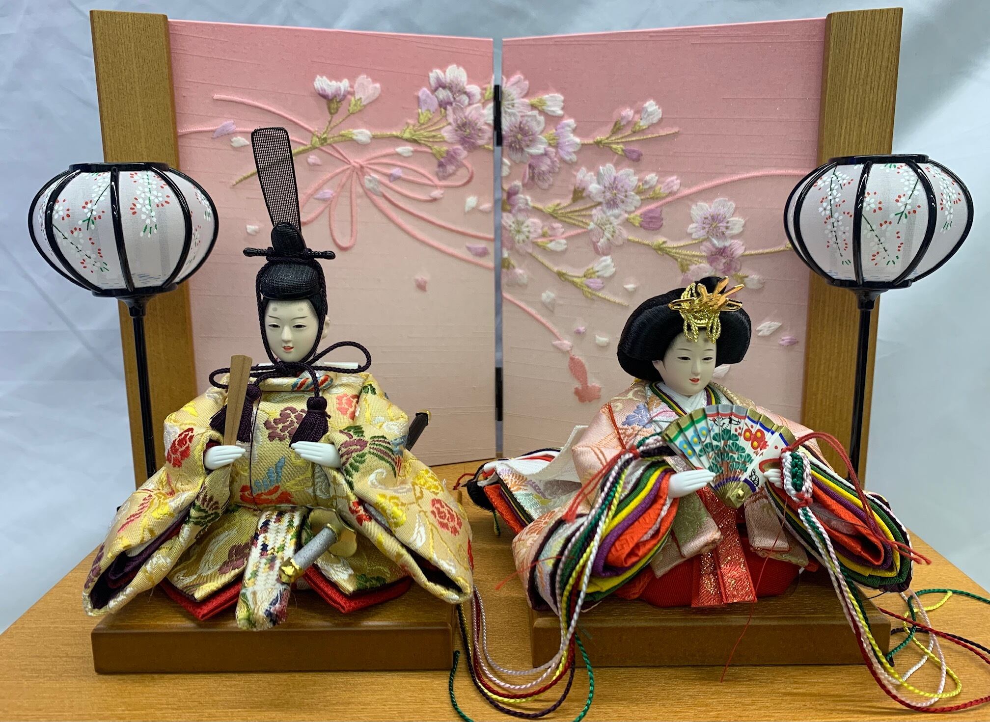 雛人形 京15番 親王 TN39 極上正絹 35cm リボン桜 収納箱 屏風付き S23