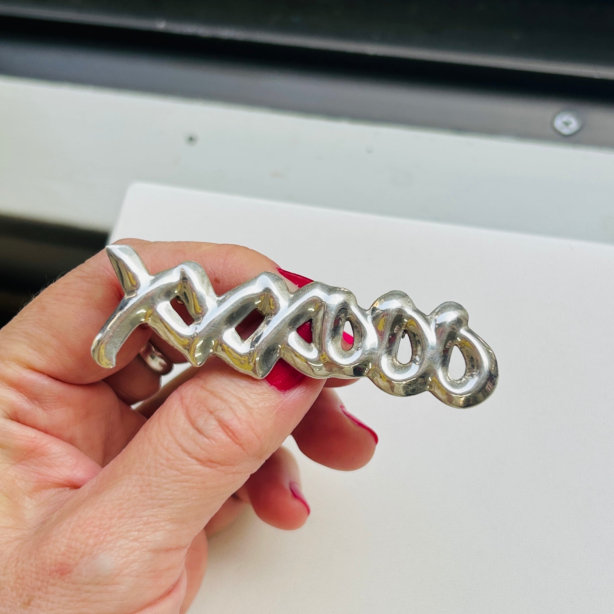 ブローチ | Milo Antiques & Vintage