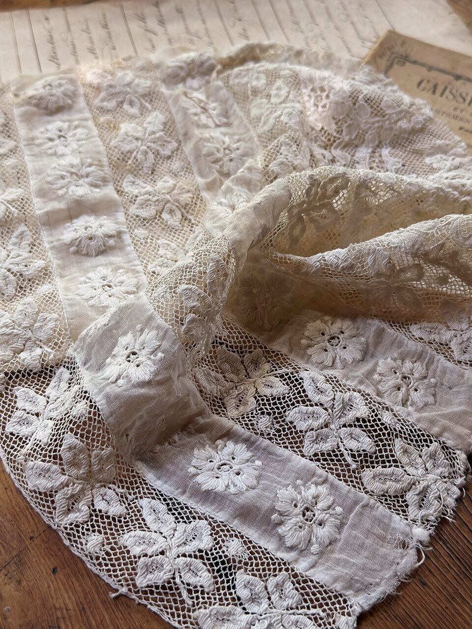 レース | Brocante de La Cocotte （フランスアンティーク・ドライ