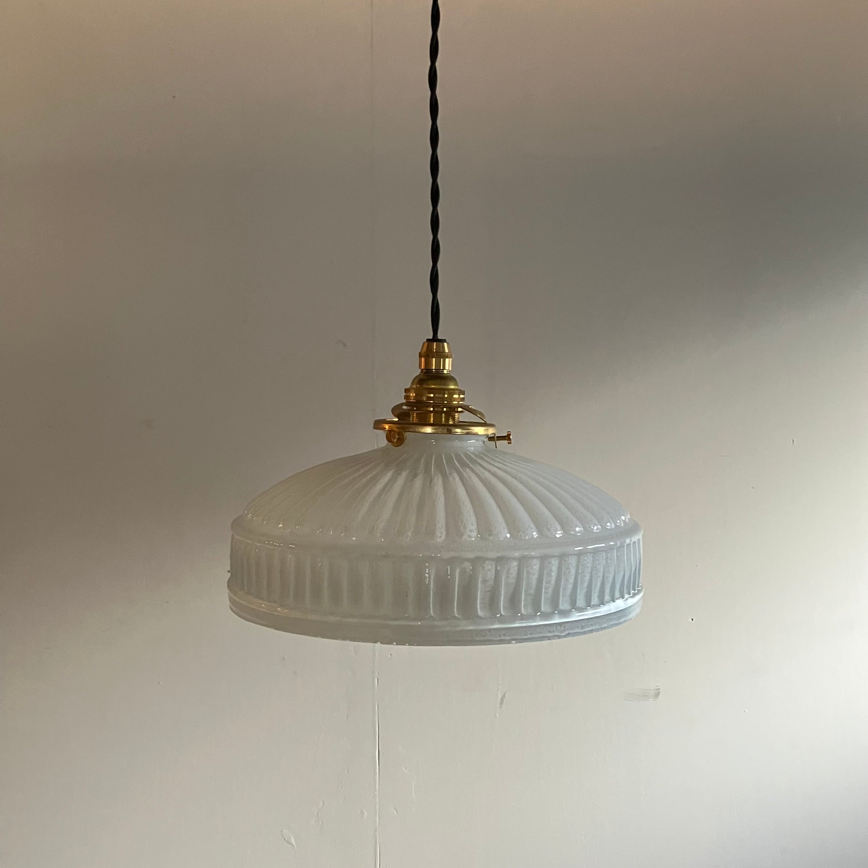 大正乳白硝子ランプシェード/ japan antiqu | 夏ノ庭 アトリエ