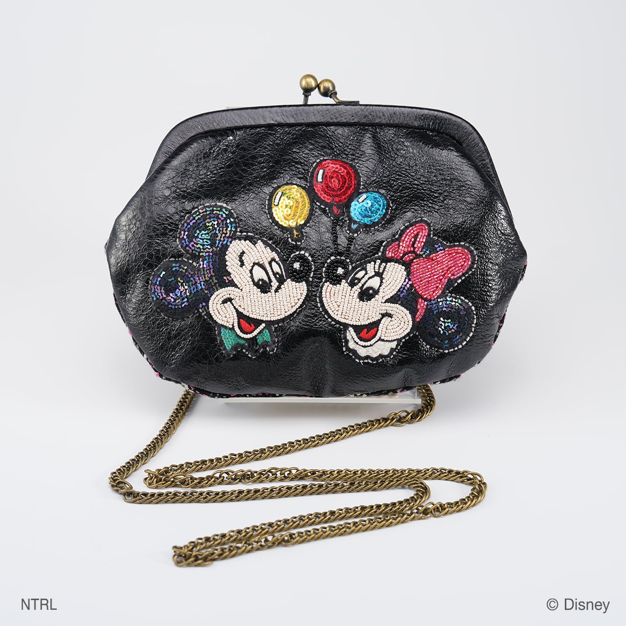 Disney 刺繍がま口ショルダーバッグ / Mickey & Minnie (Glossy black