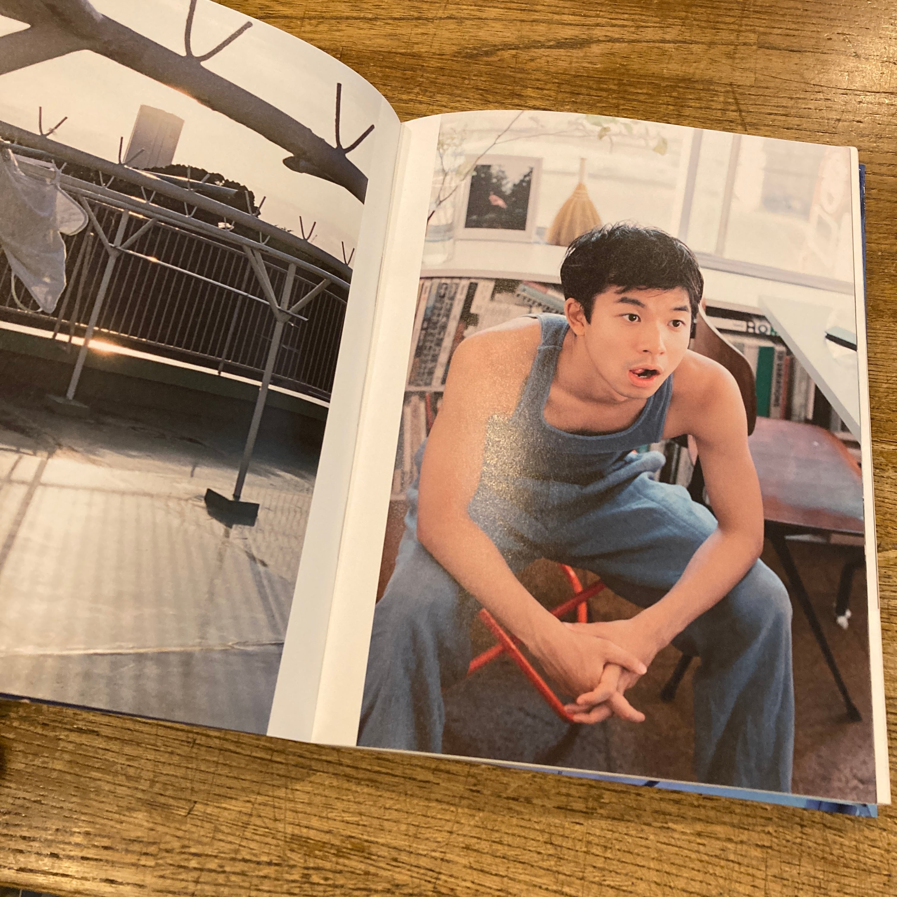 世界）² / 川島小鳥、仲野太賀 | 百年