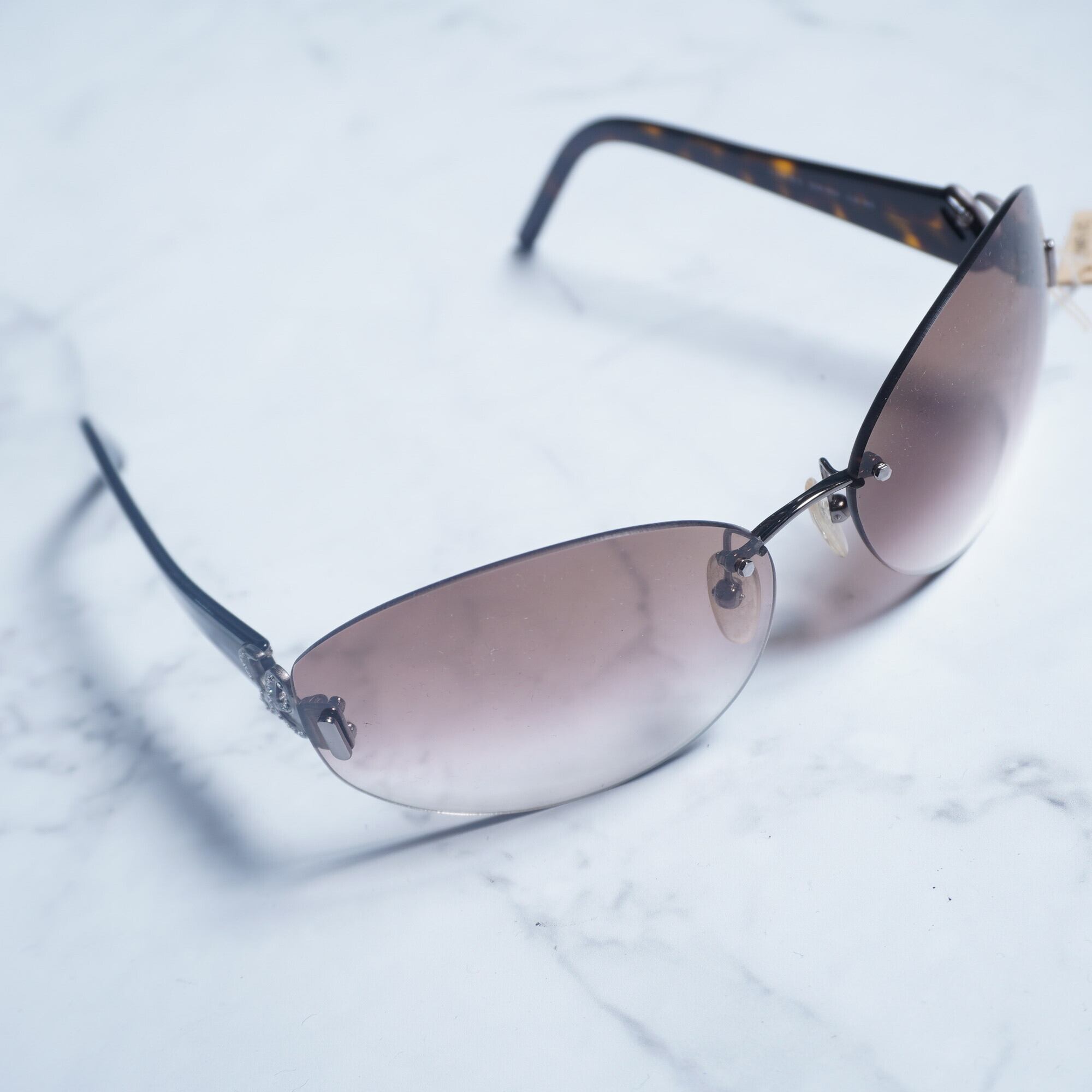 LOEWE】ロエベ サイドロゴラインストーンサングラス | ブランド古着屋