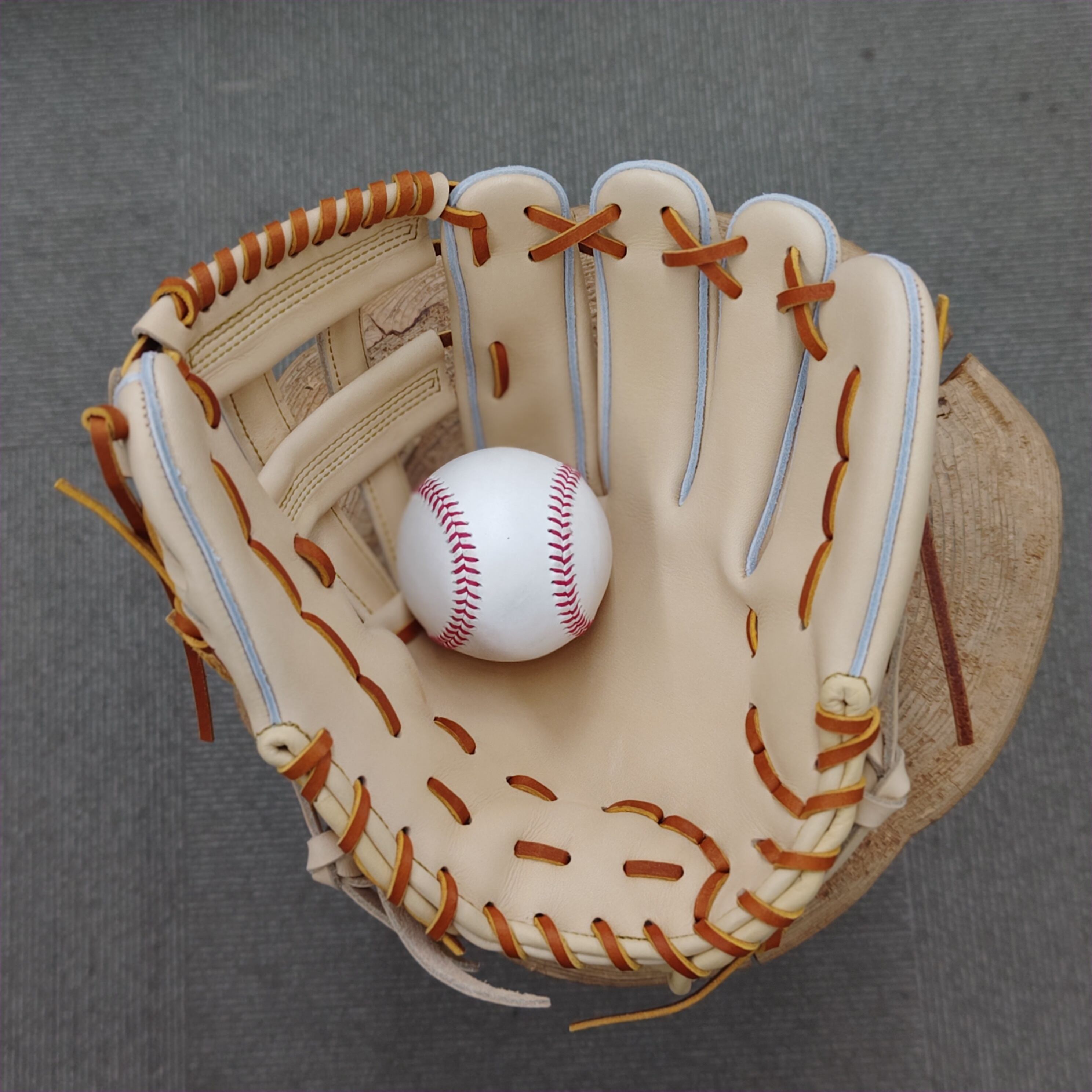 Greedy グリーディー ゴムソフトボール用 軟式野球用 特殊重心グローブ