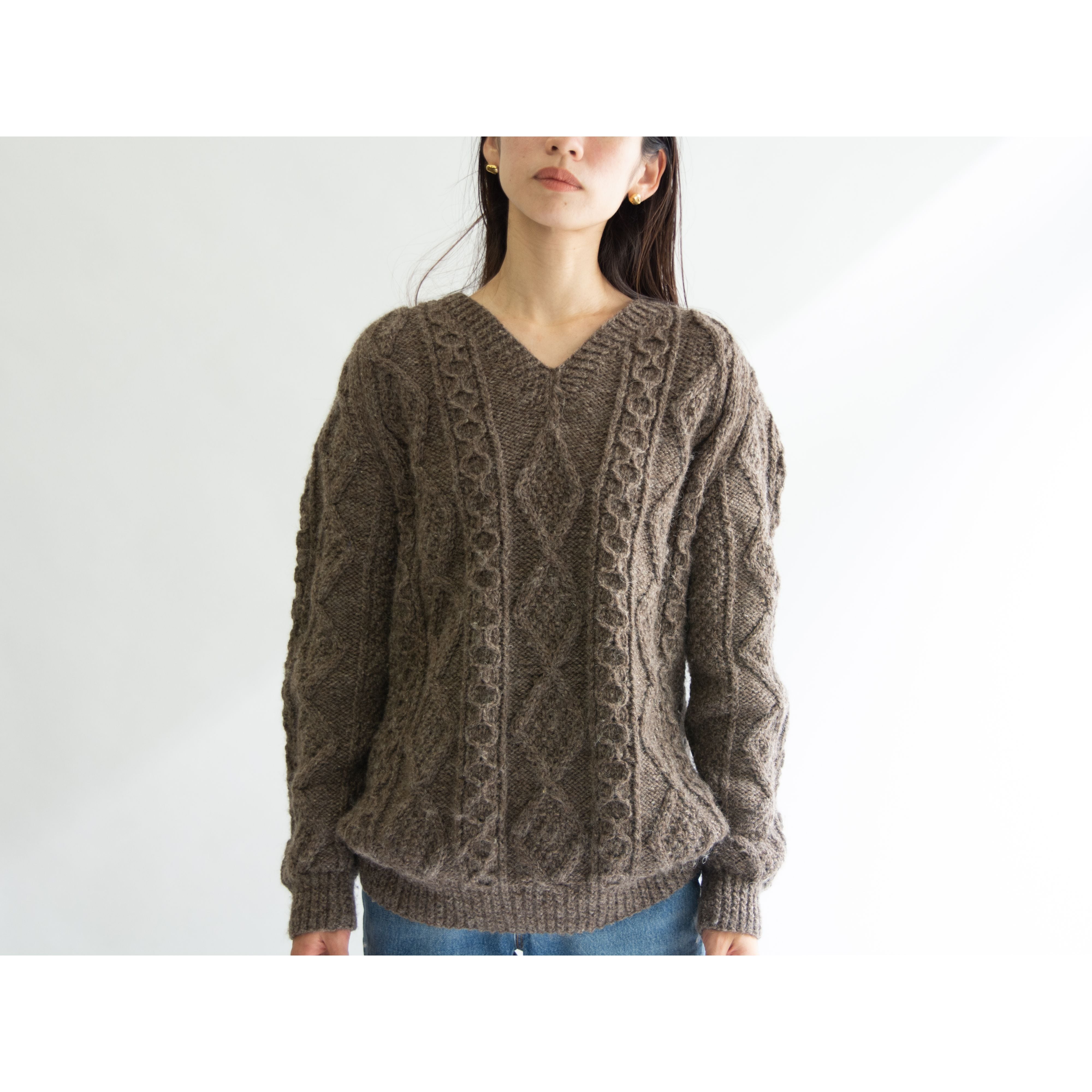 O'Maille】Made in Ireland v-neck Aran sweater（オモーリャ