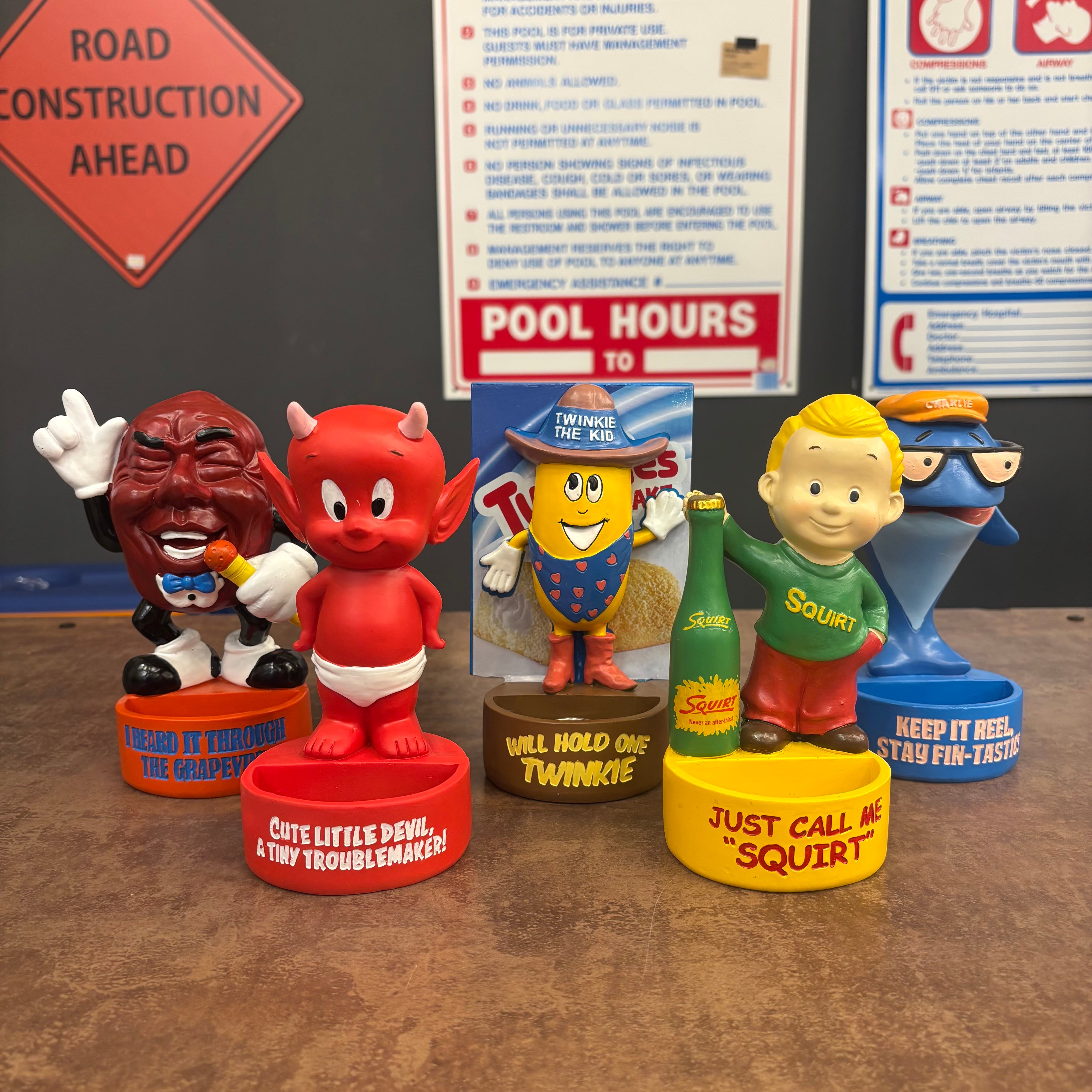 MESSAGE RESIN TRAY STATUE | Transit. JAMESYAMA-TERRACE