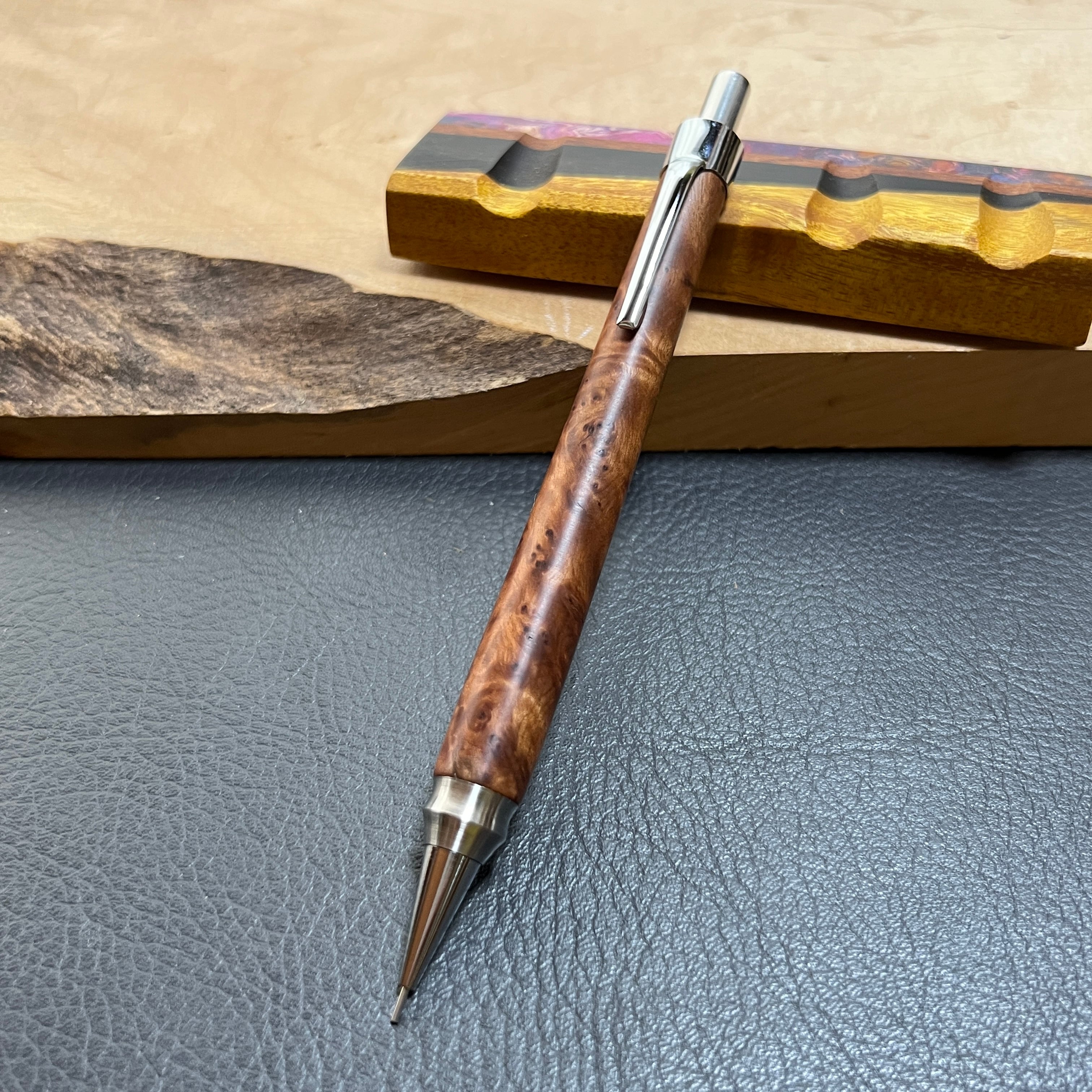 ナナシ588屋久杉油木トラ杢 木製シャーペン 強低重心ダブルR