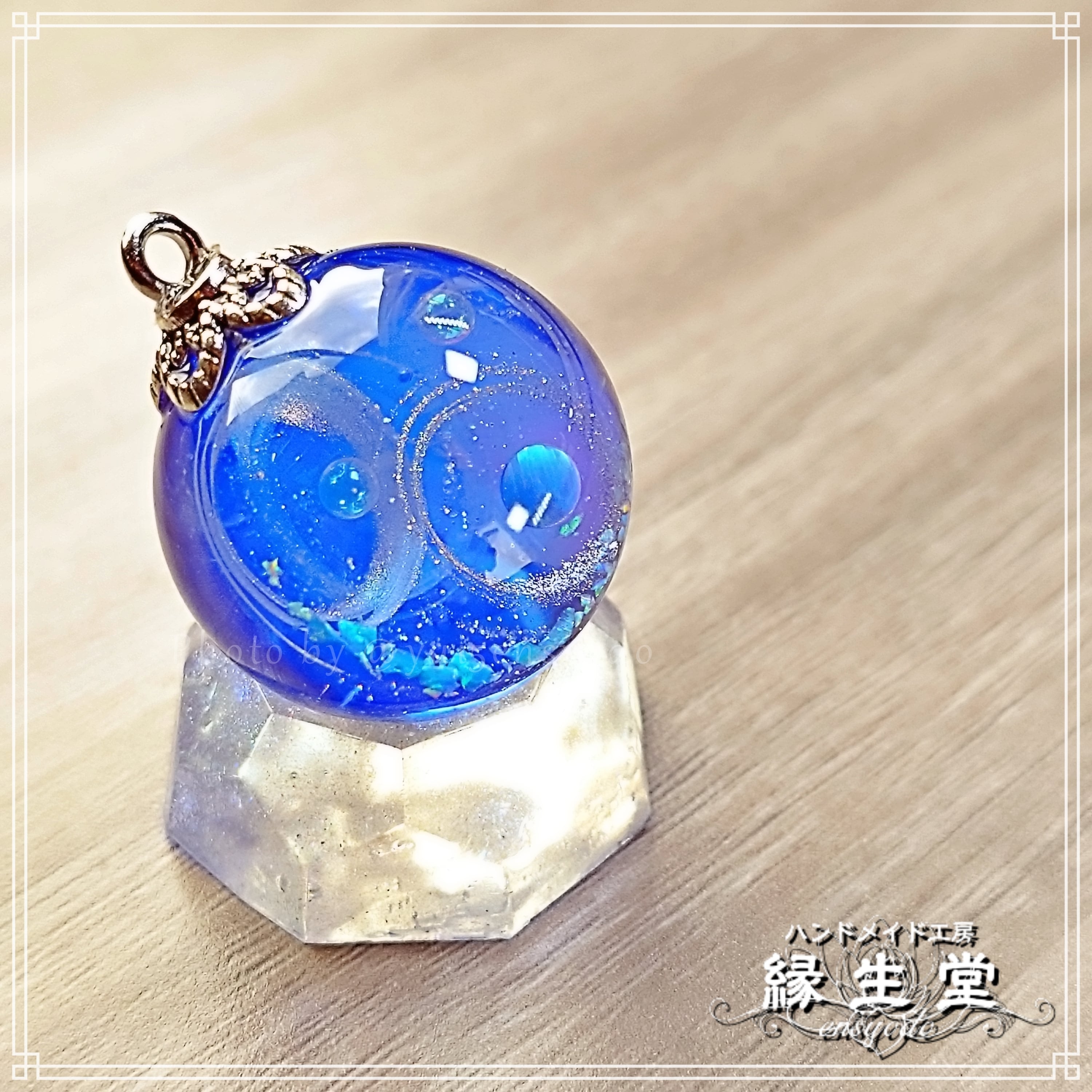 レジン宇宙玉・25mm ～紅掛花色～ ネックレス | 縁生堂
