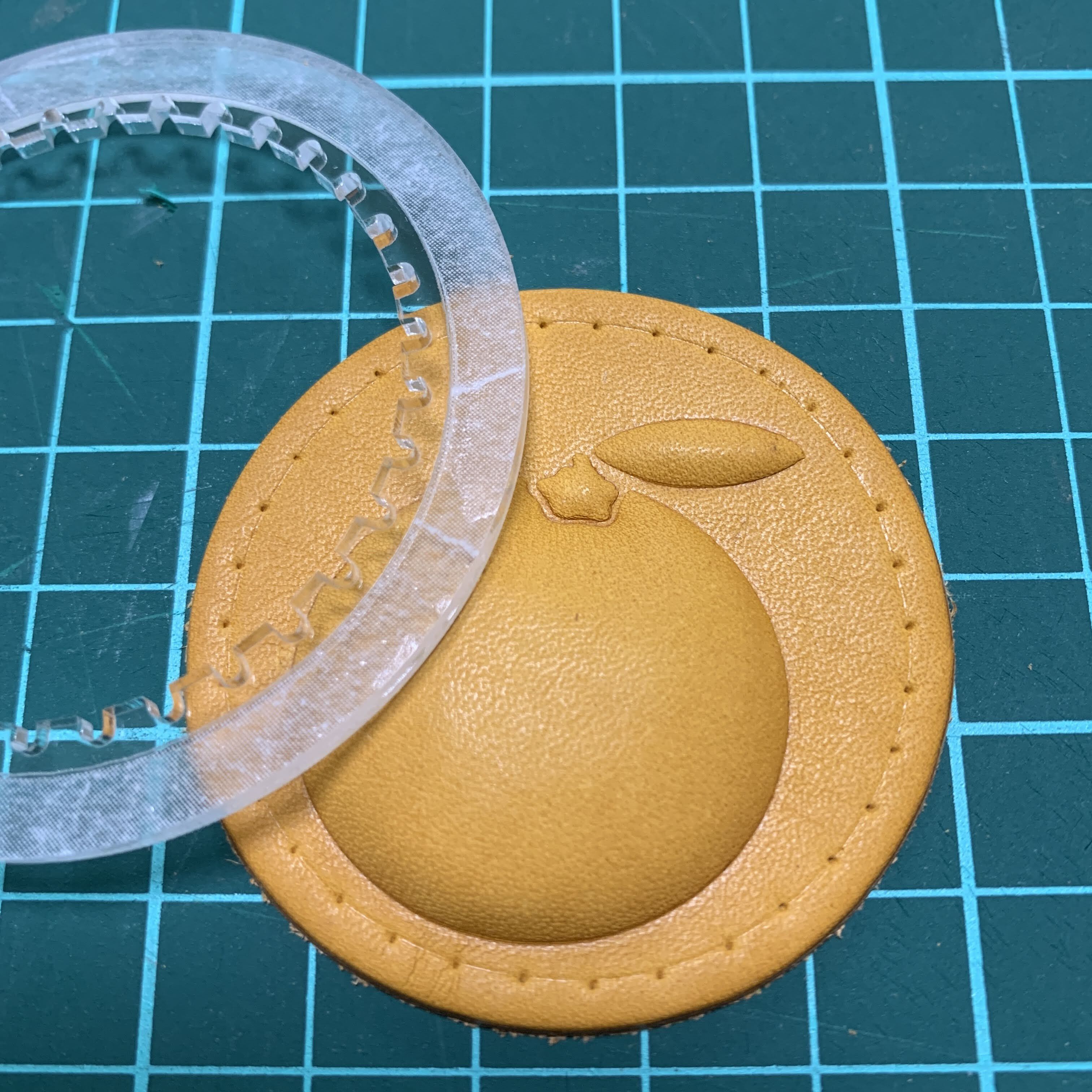 まる とうかんか君（穴あけガイド） | さんた屋 <レザークラフトツール