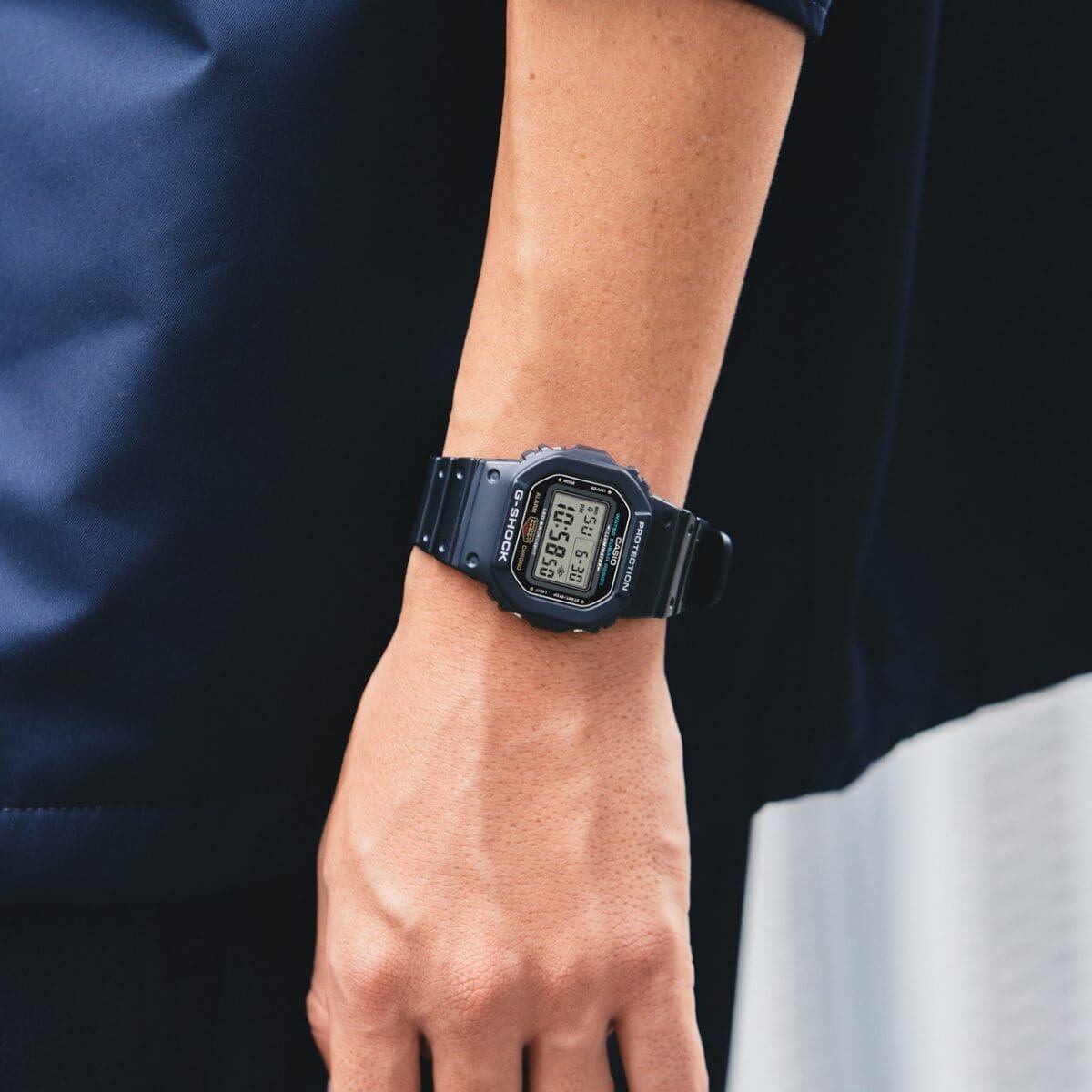 国内正規品 CASIO G-SHOCK カシオ Gショック デジタル スクエア 20気圧