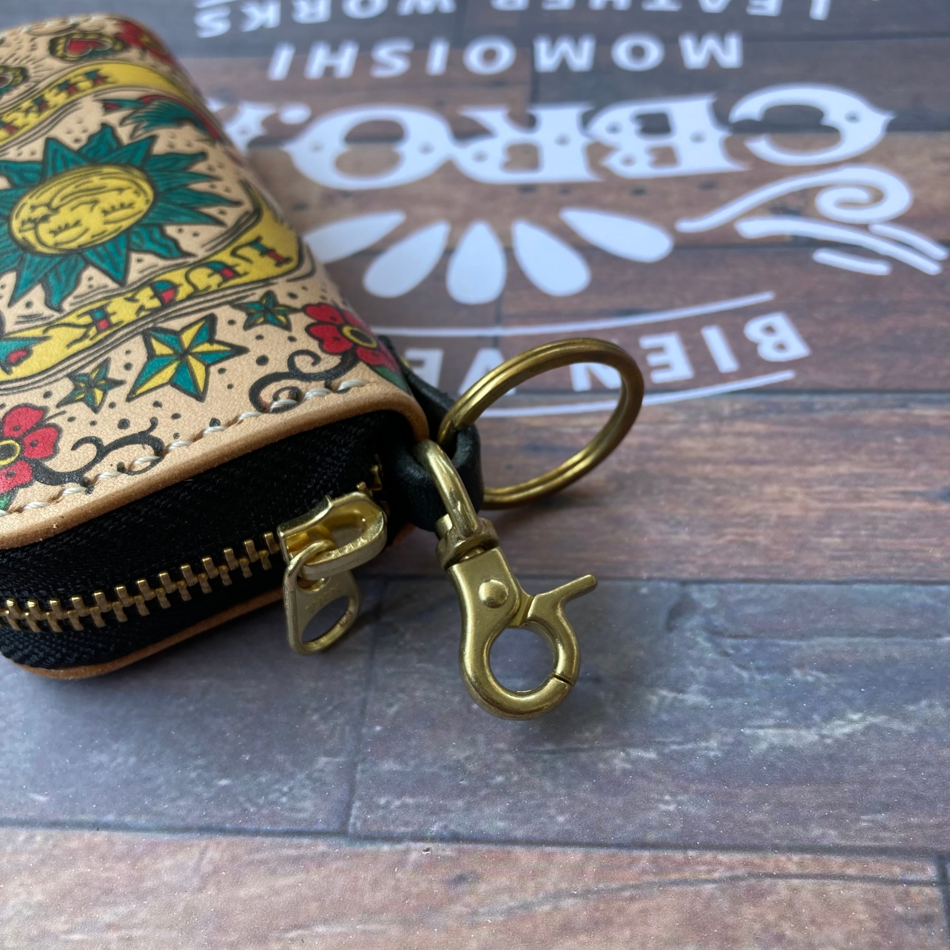 受注生産】《タトゥー×レザー》キーケース ラウンドジップ アメトラ