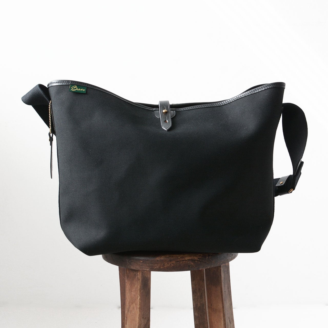 Brady [ブレディ] KINROSS [KINROSS] キンロス・ショルダーバッグ