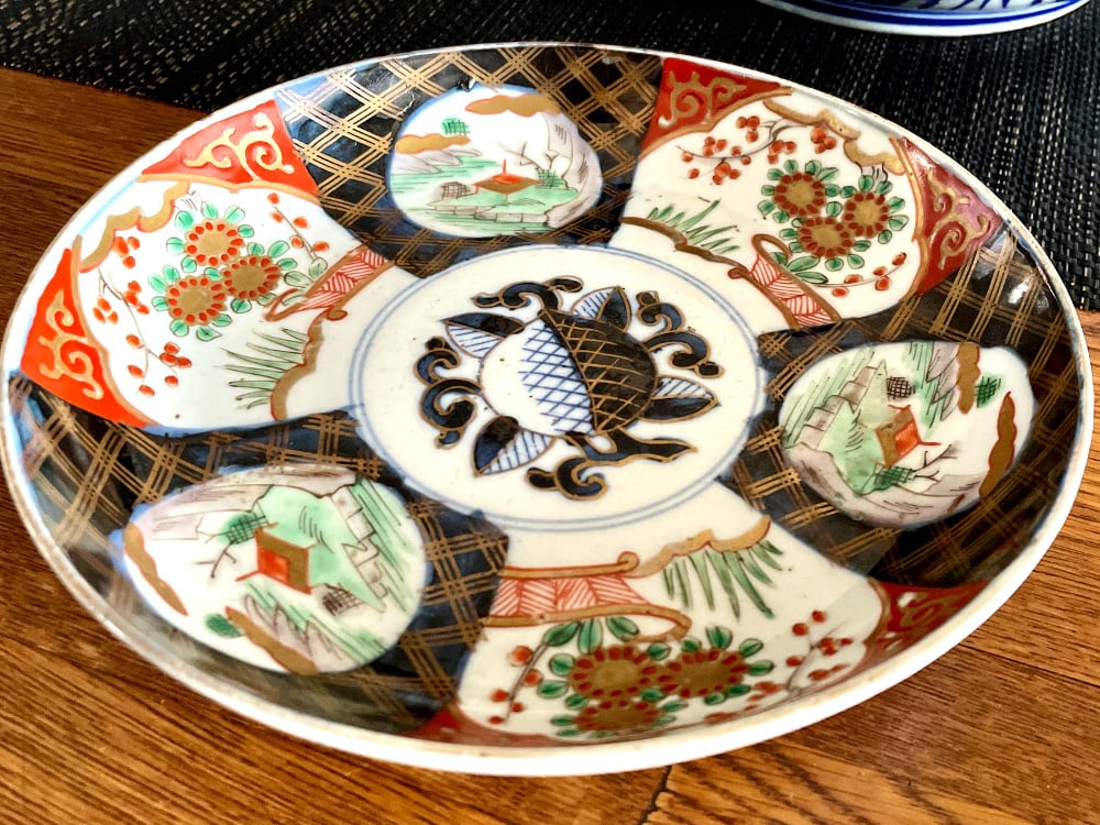 骨董品 古伊万里 大鉢 深鉢 アンティーク 時代物 古伊万里の大鉢です