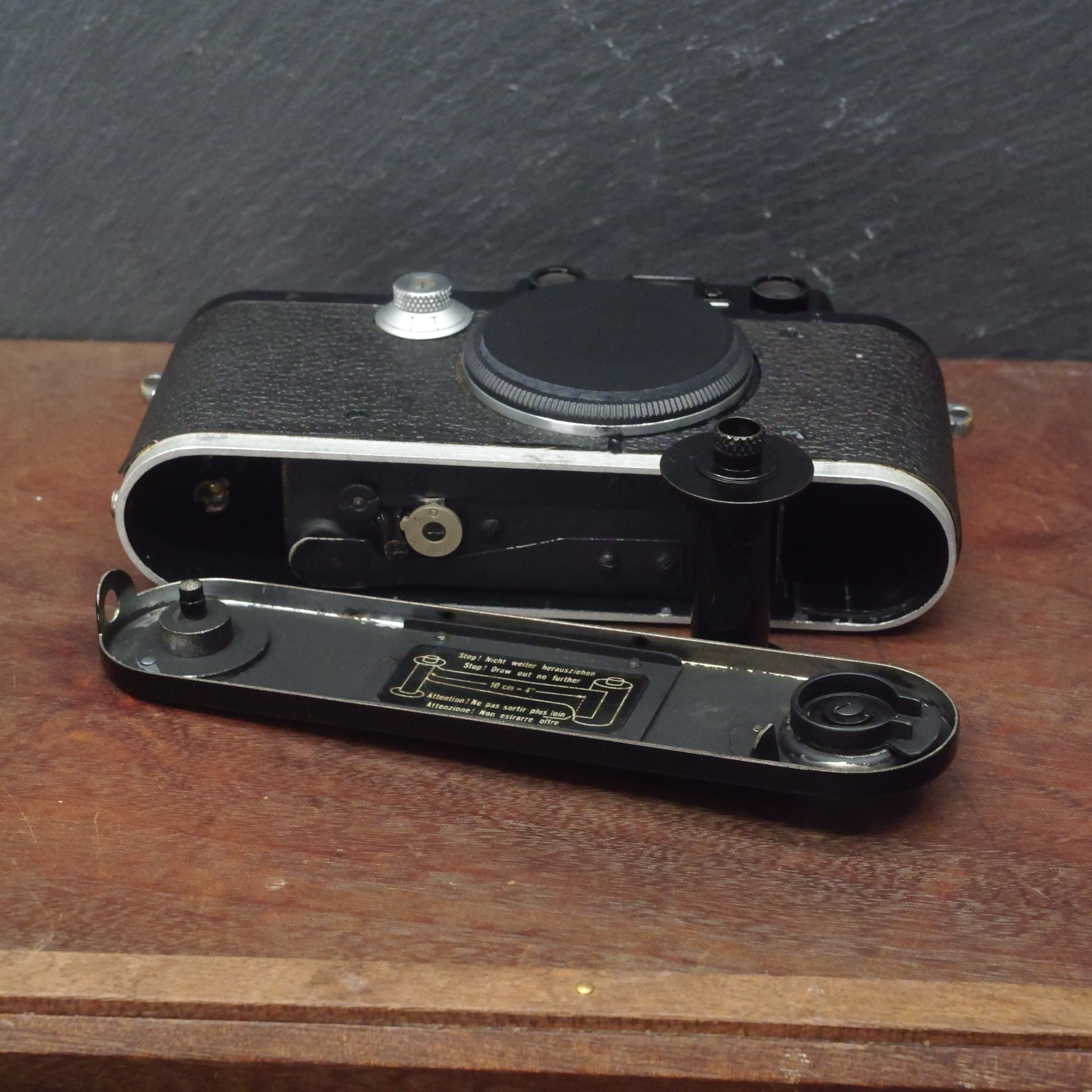 OH•シャッター幕交換済 バルナックライカⅢa 3a後塗りブラック