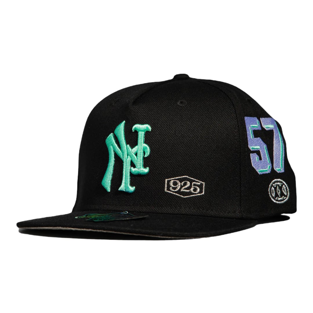 TWNTY TWO Snap back Limited Edition 