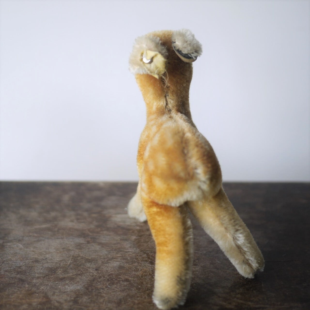 シュタイフ Jungreh 若い鹿 ドイツ | こりすのパン屋Base店 （世界の