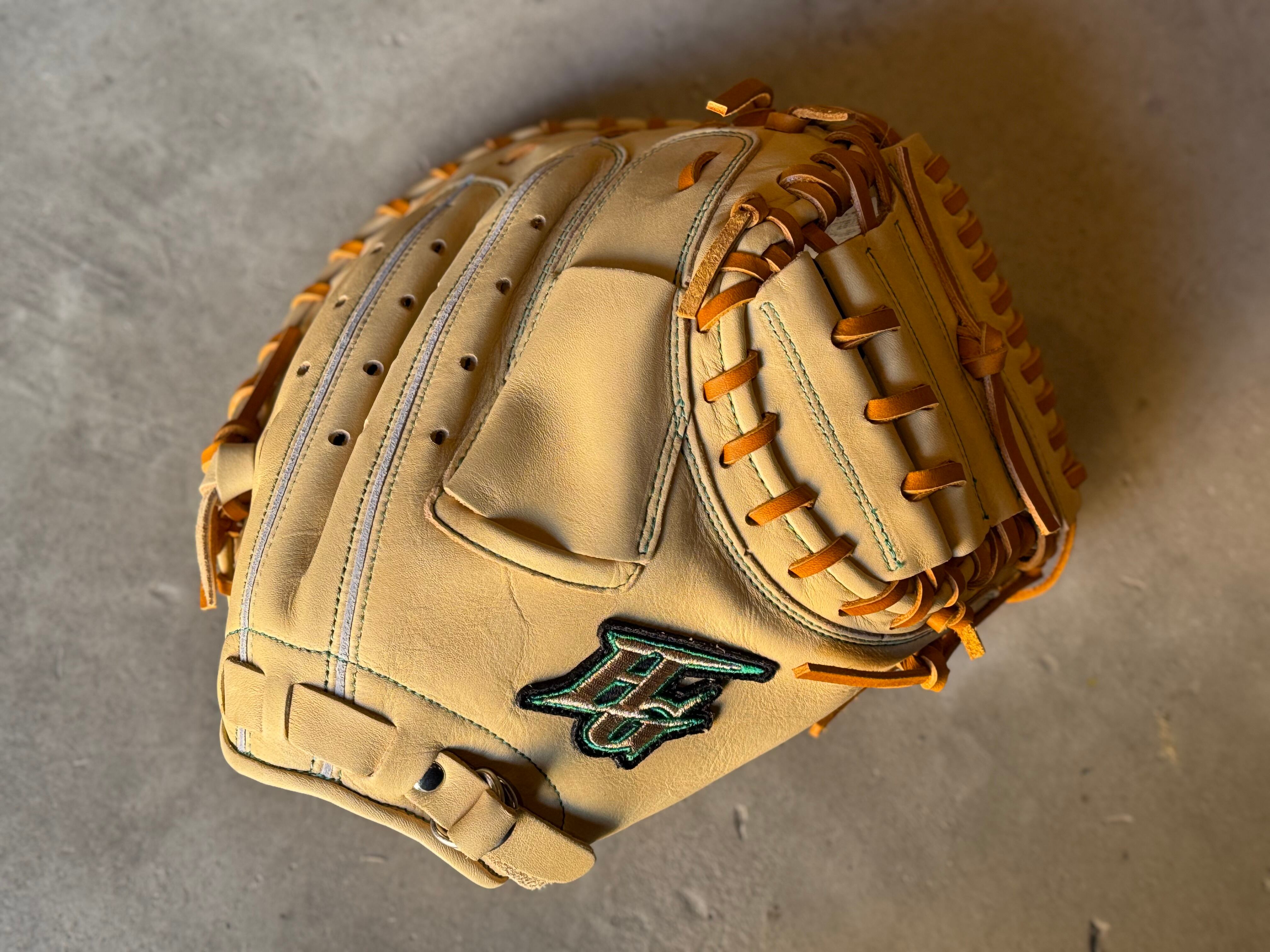 ROOKIES【Hi-GOLD】少年軟式用キャッチャーミット キャメル | 野球専門