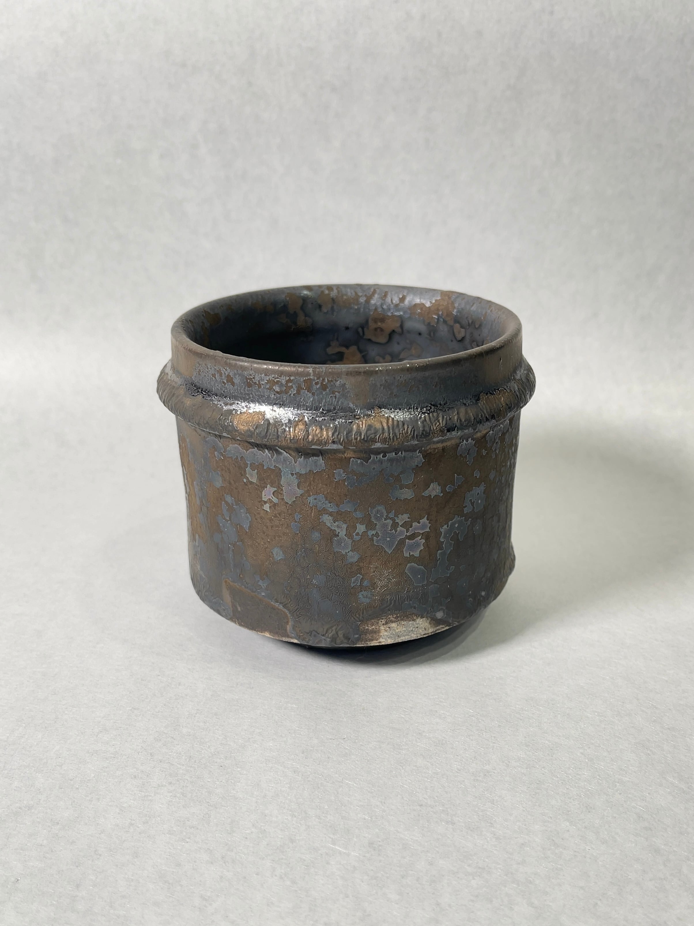 姫野 翔太 銀彩菊模様cylinder 植木鉢 姫野 翔太 銀彩菊模様cylinder