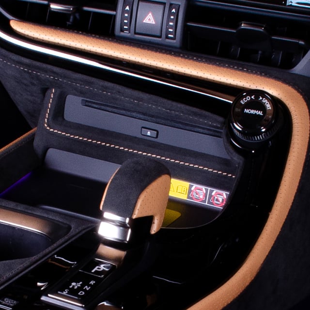 LEXUS NX(#20) ,RX(#17), LBX, UX ”レザーインテリア” シフトノブ