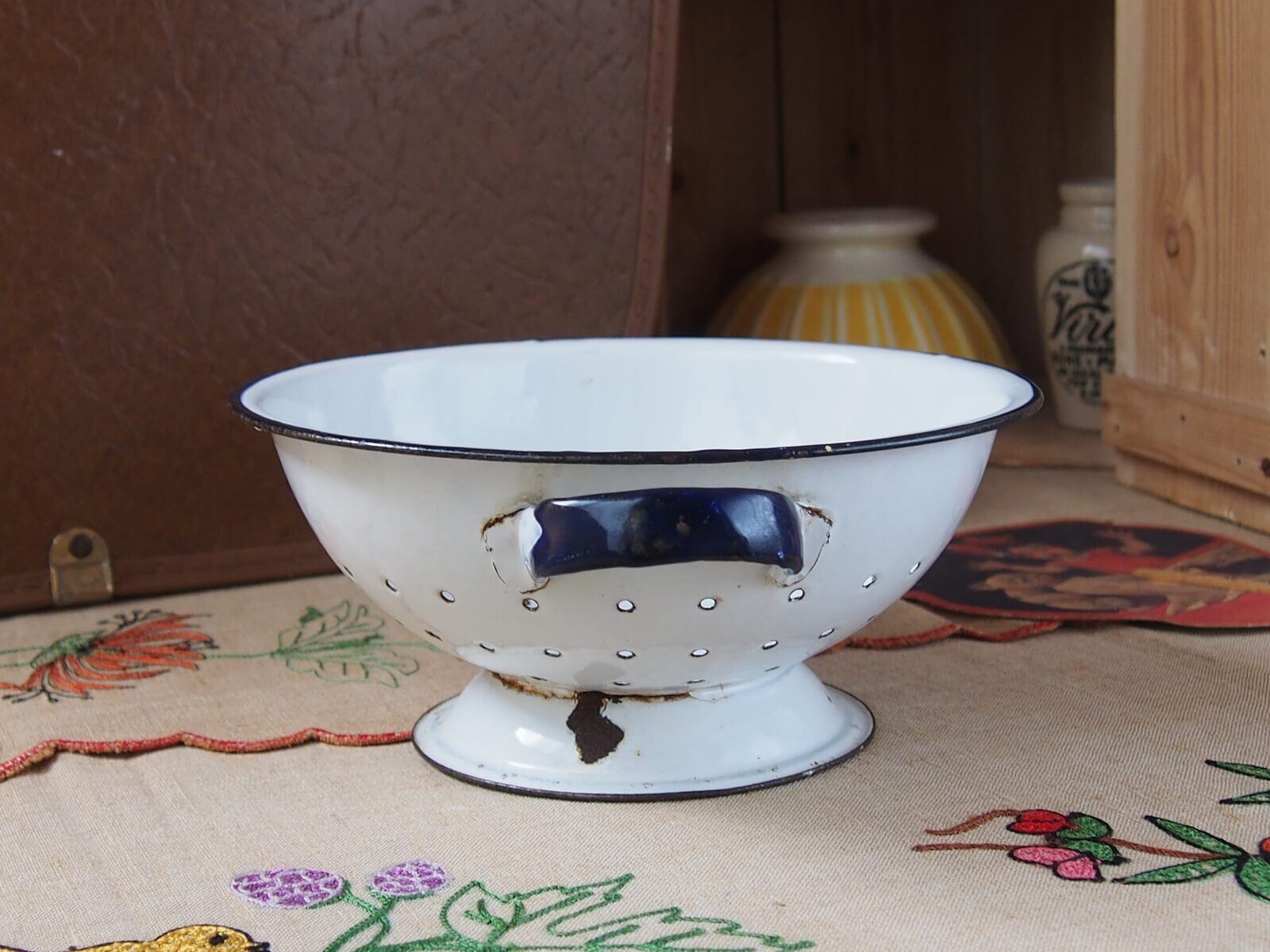 イギリスアンティーク ホーローコランダー | Bonny Bee