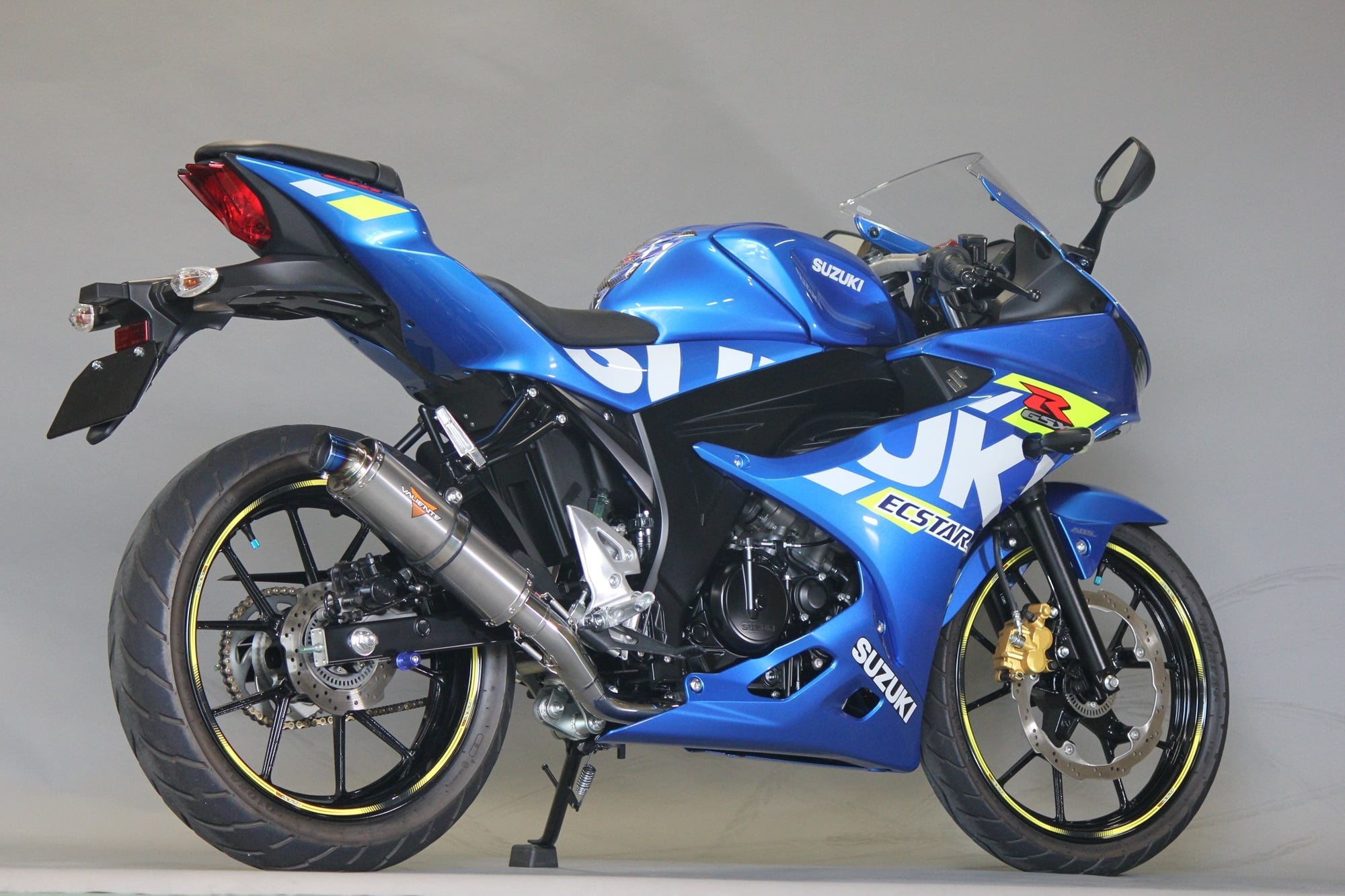GSX-R125 バイクマフラー 8BJ-DL32D 2BJ-DL33B スパルタ チタン