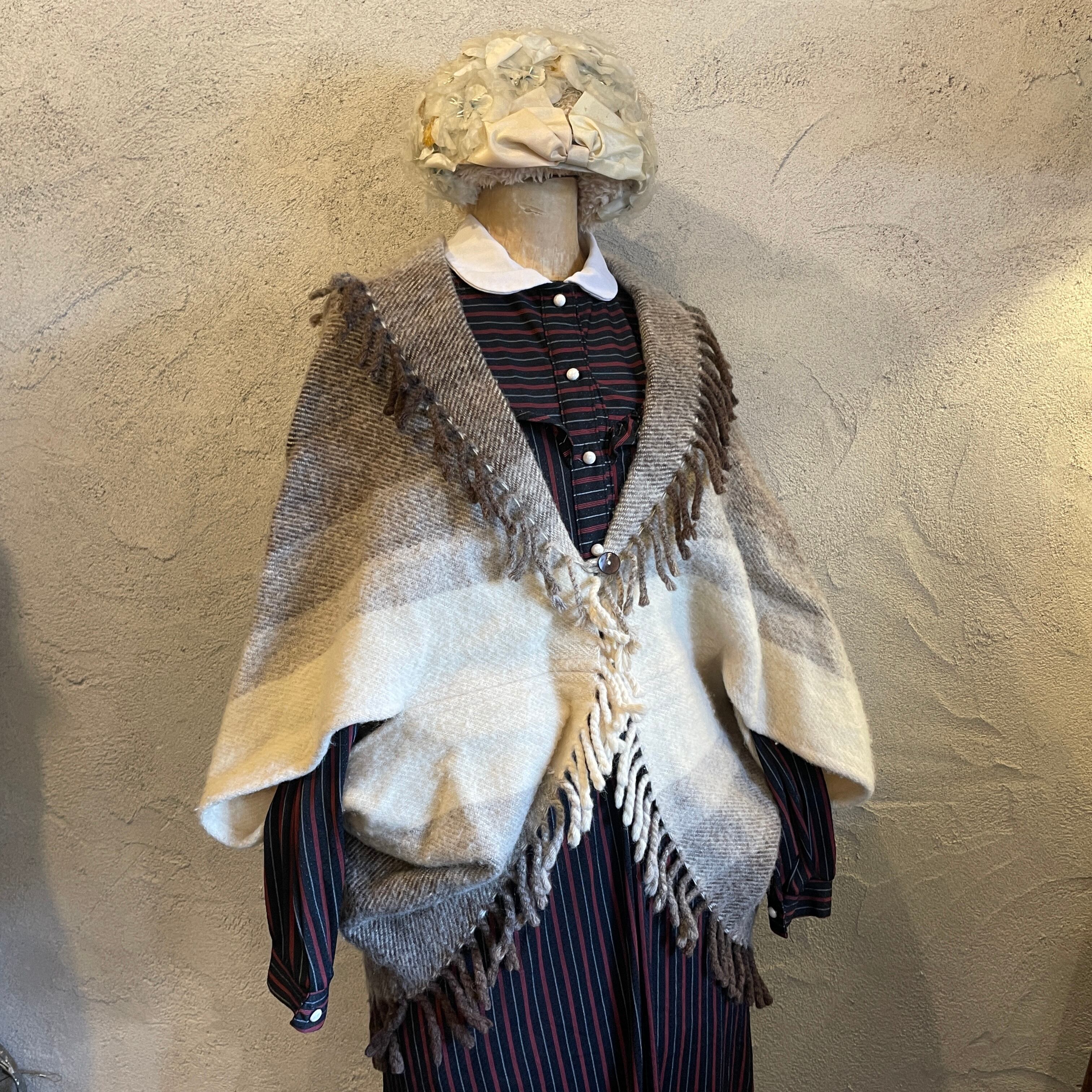 Rusk&Finch フリンジ ウール ポンチョ アウター ニュージーランド