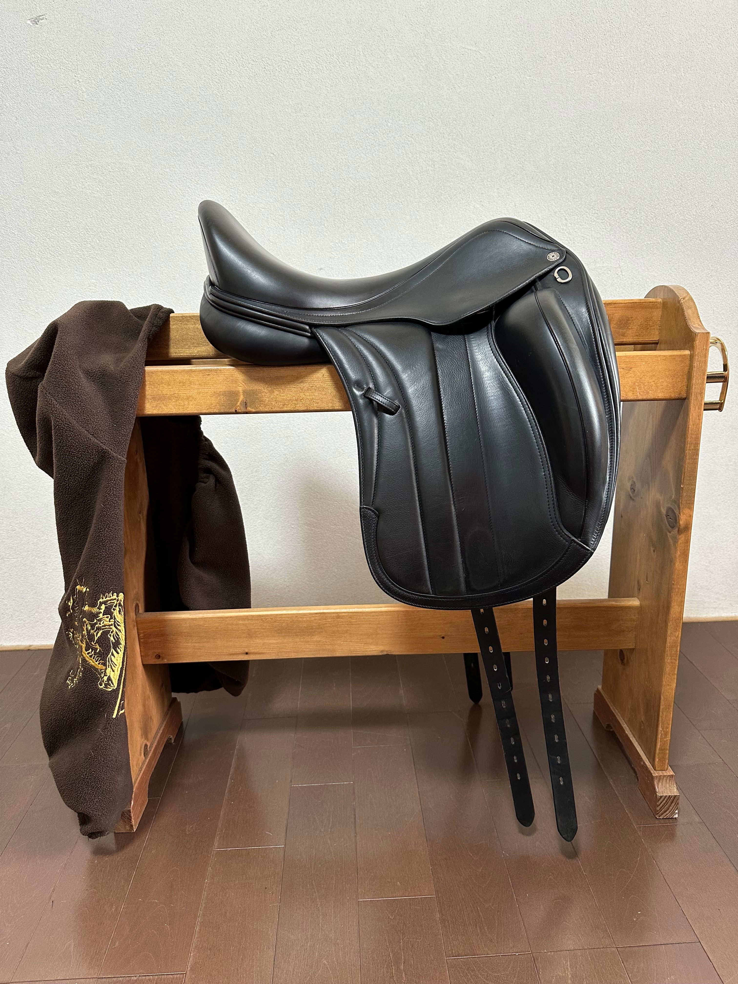 乗馬 鞍 中古鞍 ハーネス | 格安 馬具 アウトレット 中古鞍 乗馬用品