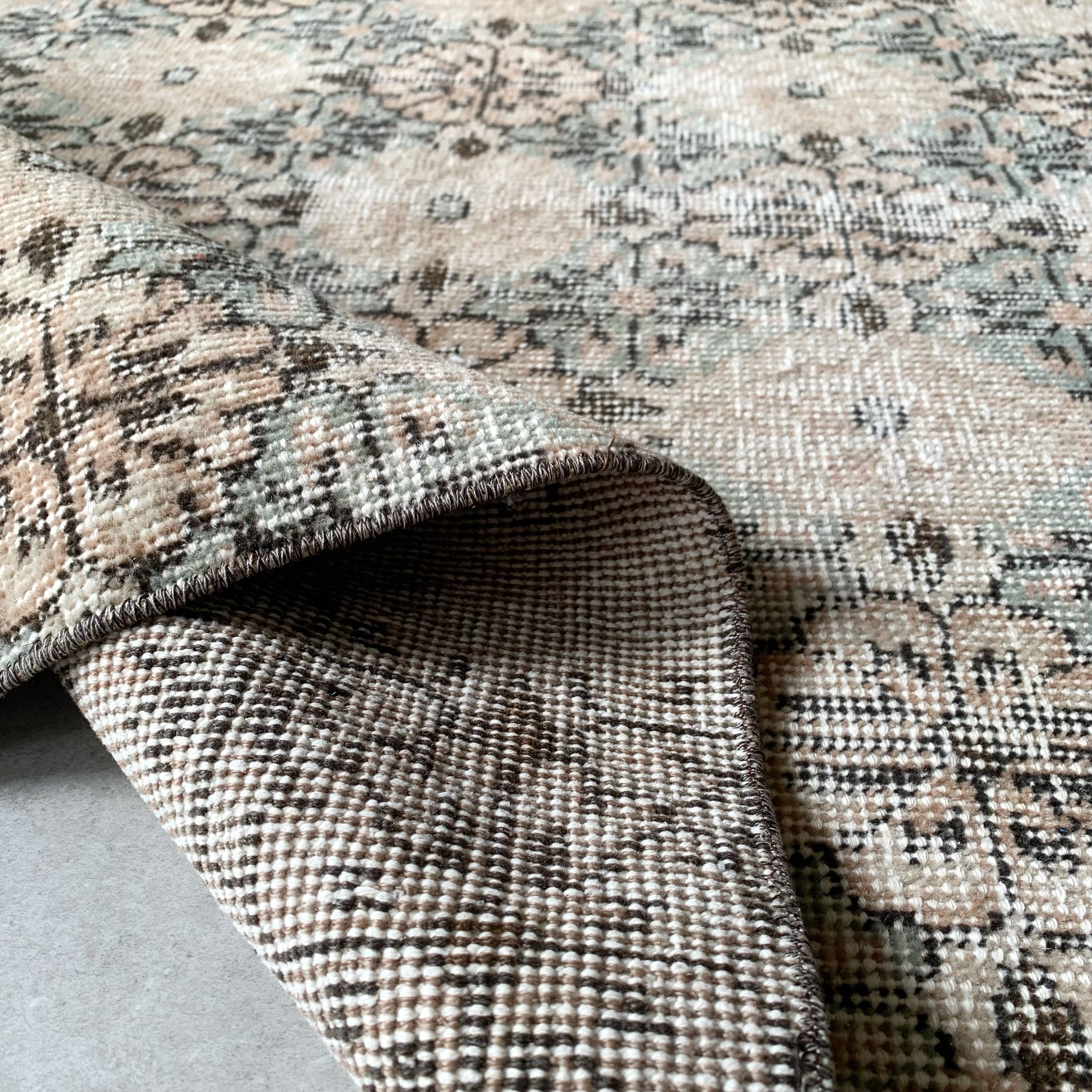 Vintage rug 133×94/トルコラグ ヴィンテージラグ | SEANA