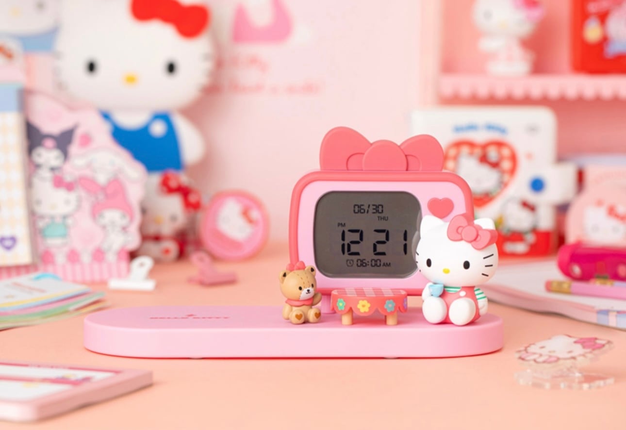 韓国限定 公式】sanrio hello kitty wireless charging clock / ハロー