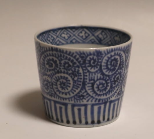 古伊万里染付 蛸唐草蕎麦猪口 1客 | 賢祥堂 うつわ店
