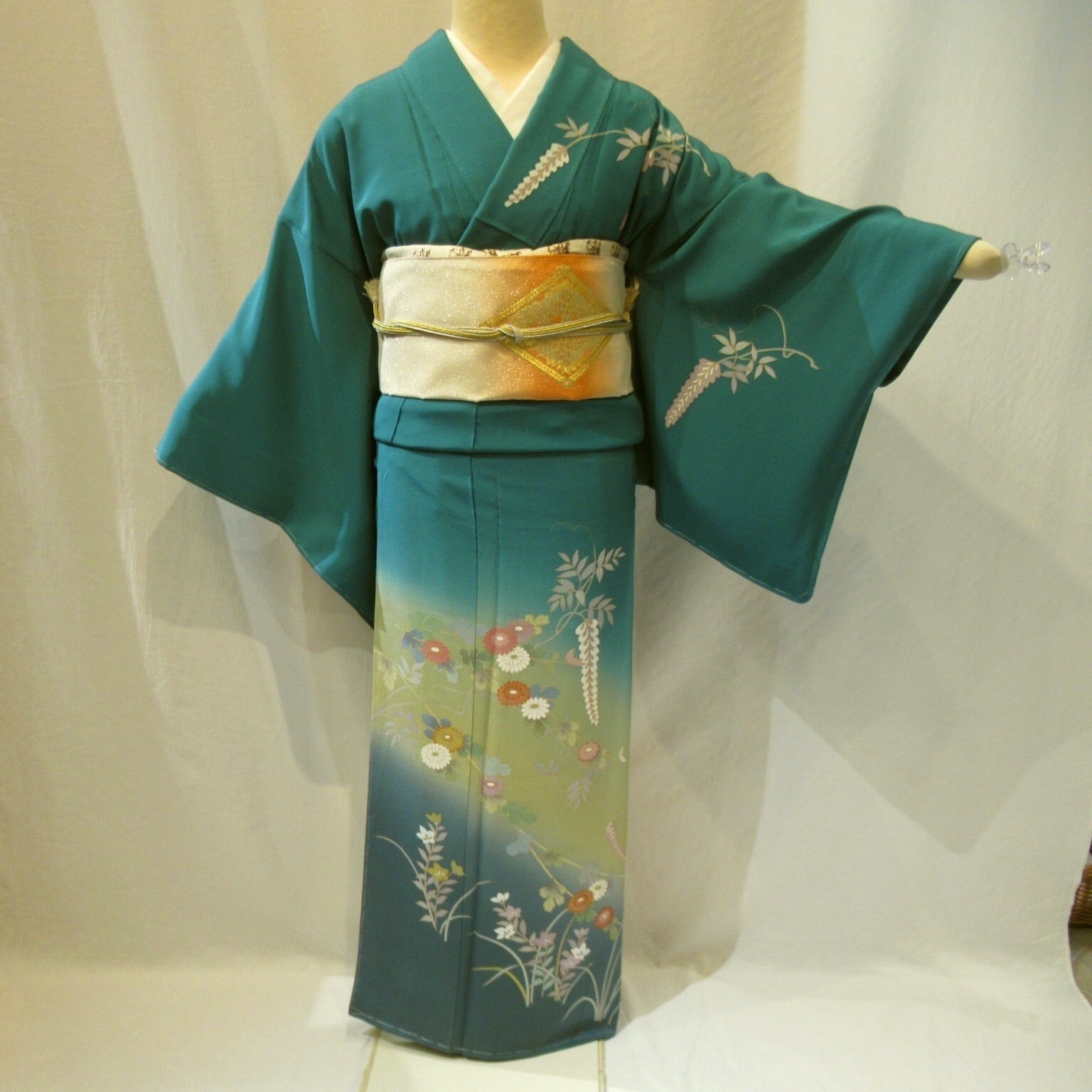 1790エメラルドグリーン草花文様訪問着と綴織袋帯セット | リサイクル